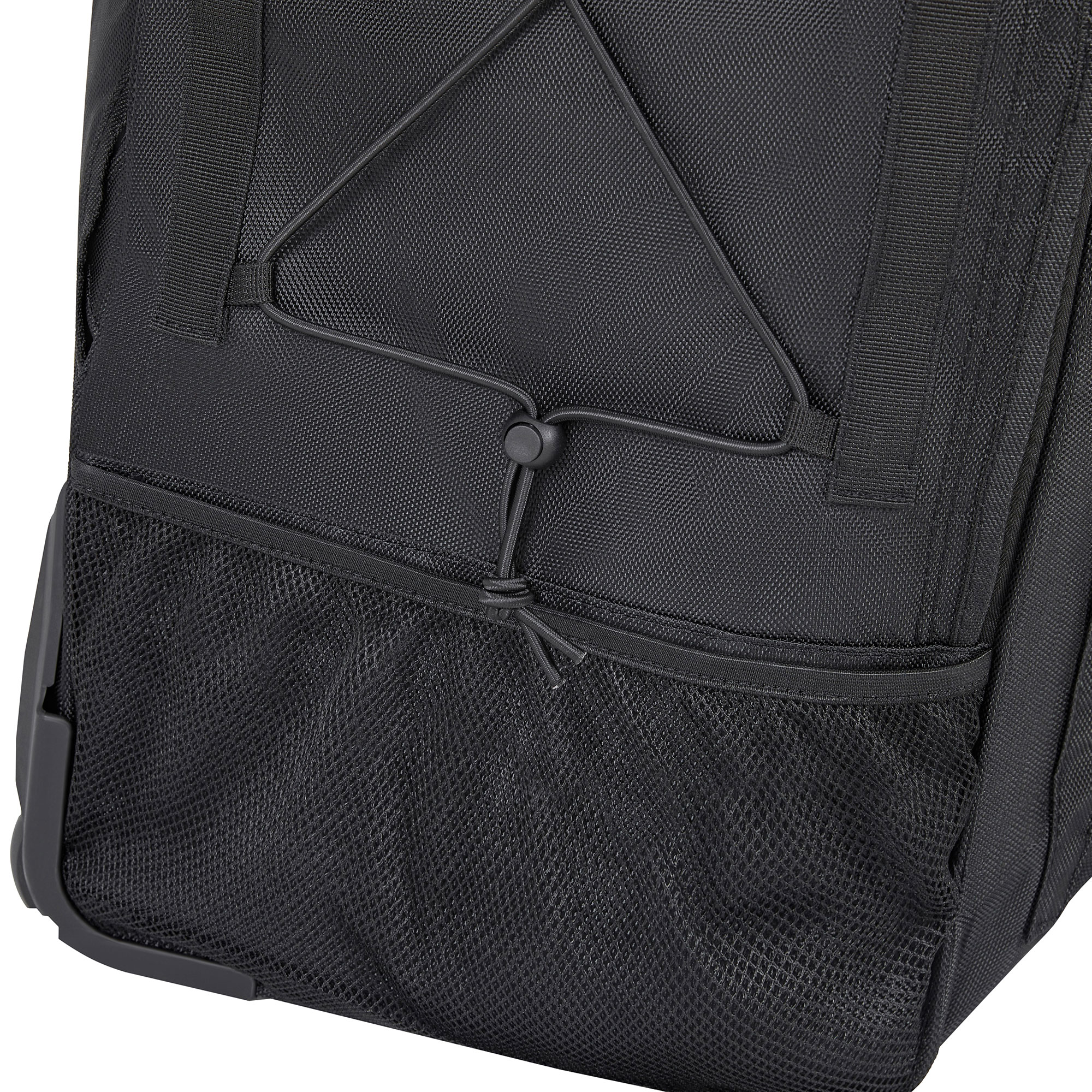 Schwarze Gepäcktasche mit Netztasche und Kordelzugverschluss.