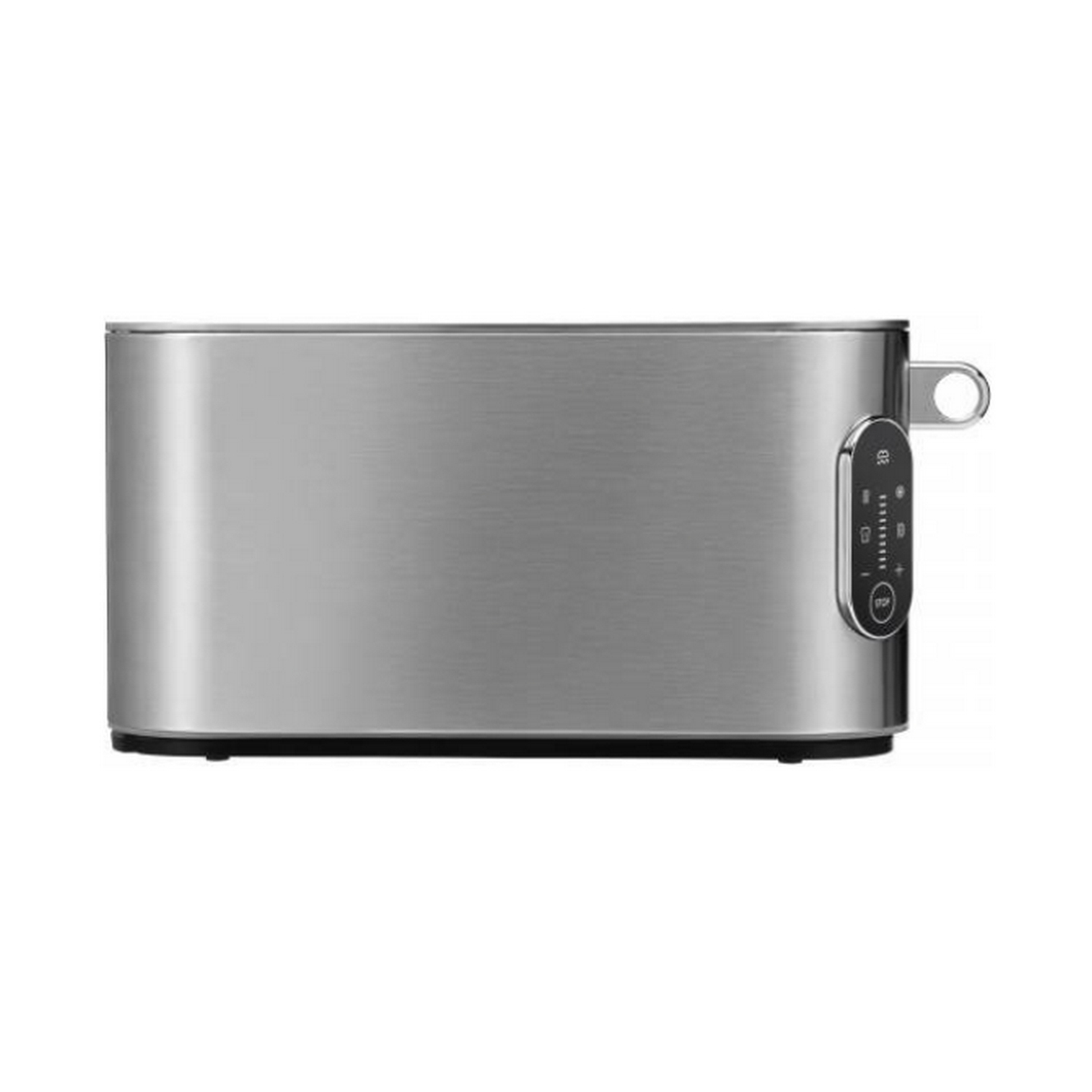 Toster ze stali nierdzewnej z cyfrowymi elementami sterującymi na białym tle.