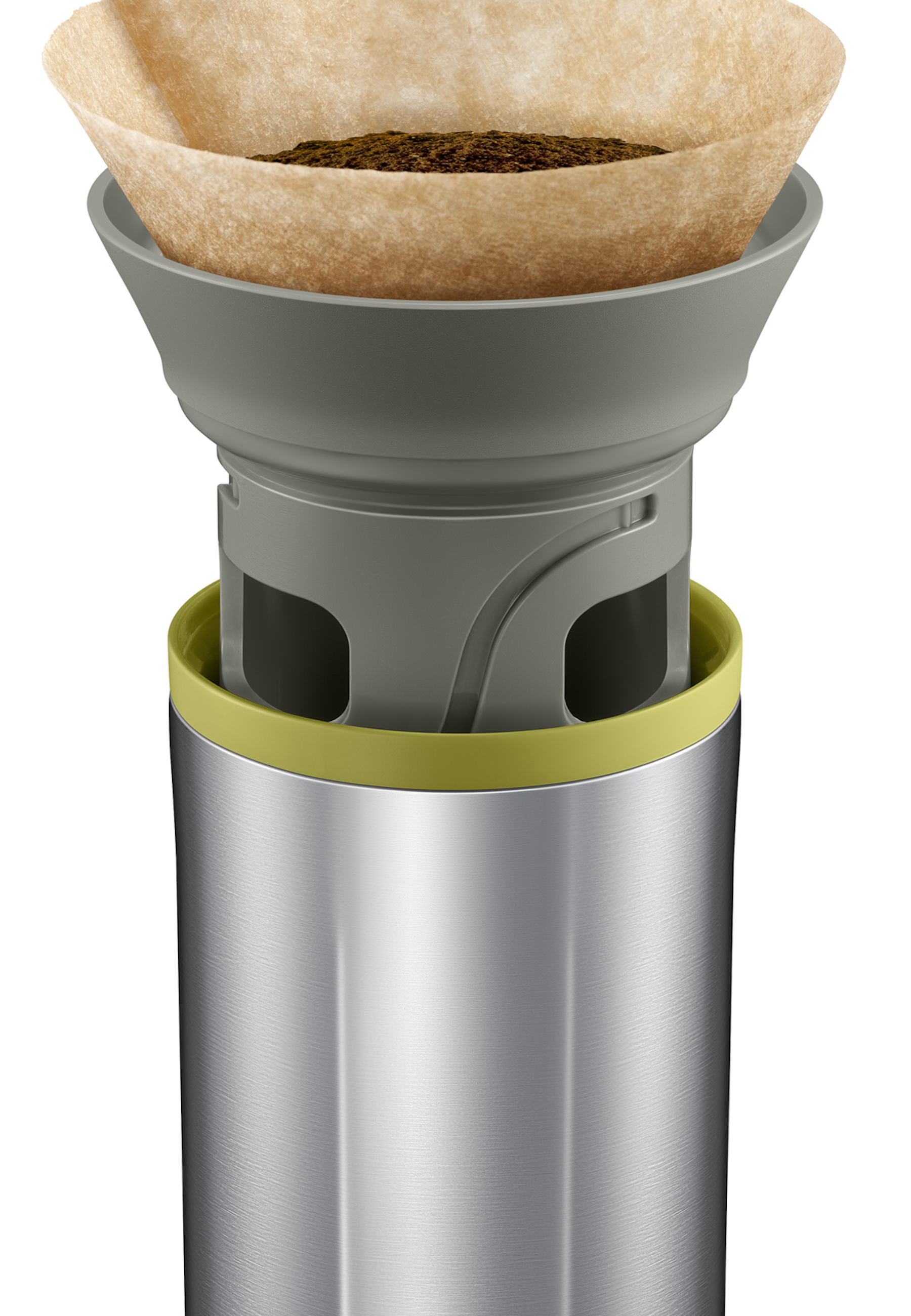 Dispositivo para preparar café, con un filtro de papel que contiene posos de café.