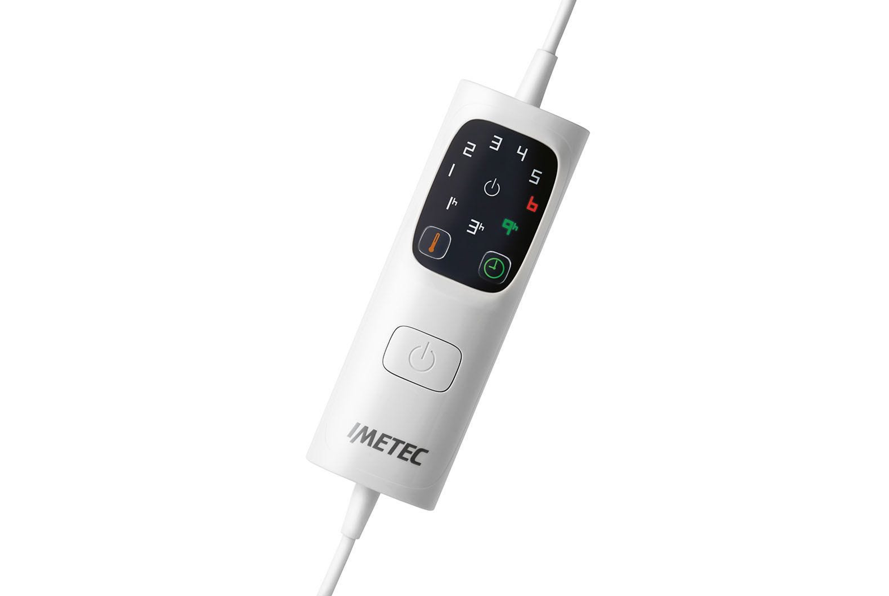Un controller per coperta riscaldata IMETEC bianco con pulsanti e display. Il cavo è bianco.