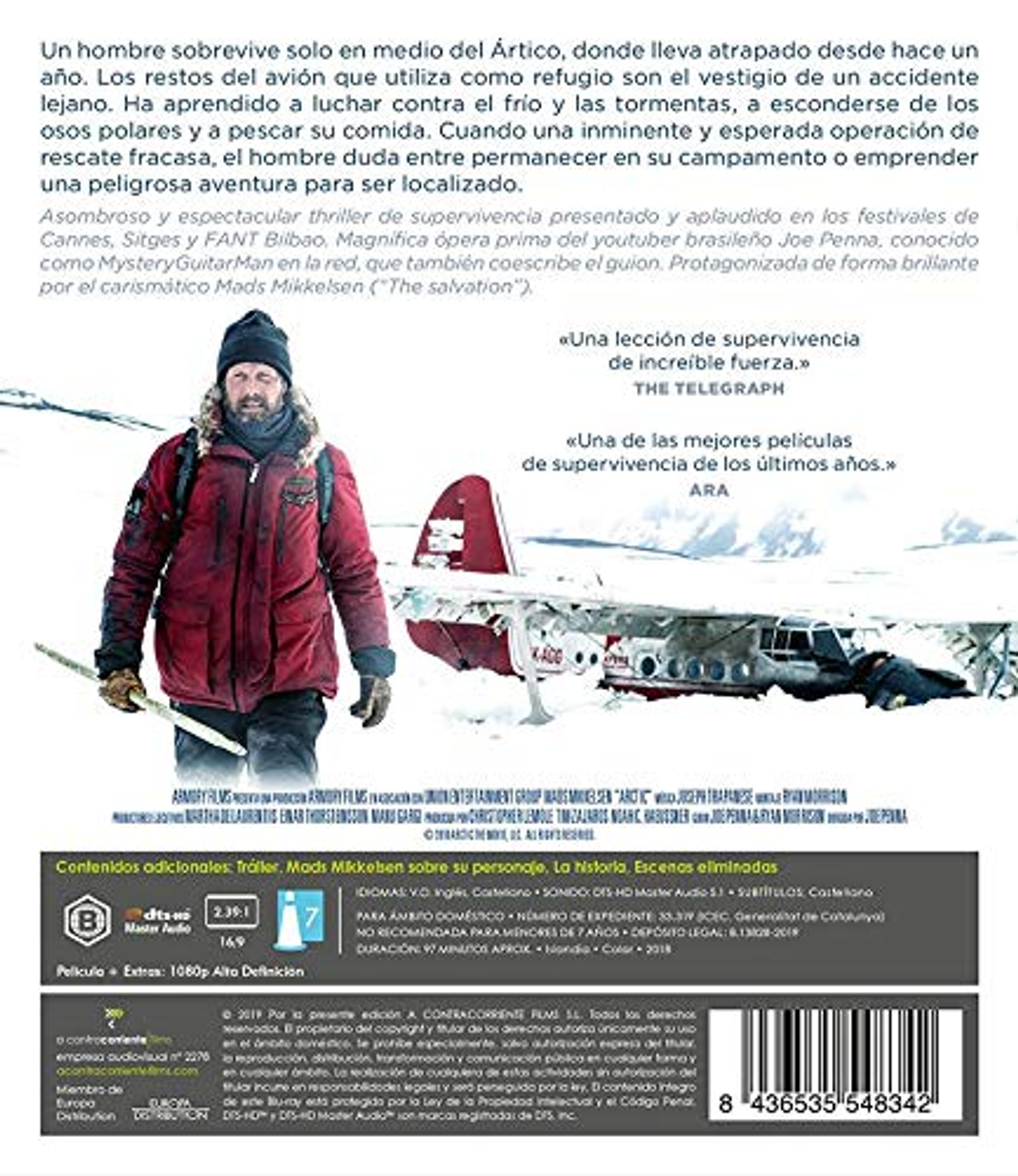 Portada de DVD, Arctic, Mads Mikkelsen con abrigo rojo, un avión en la nieve, texto y logotipos.