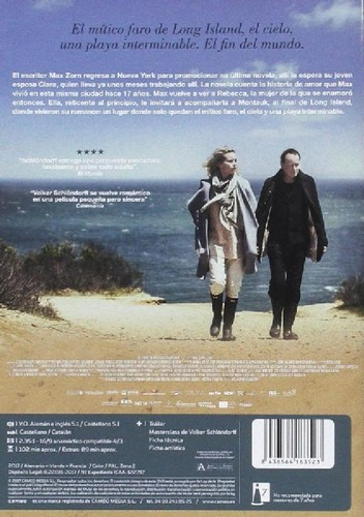 Portada de DVD. Una pareja camina por la playa, mar de fondo. Texto en español.
