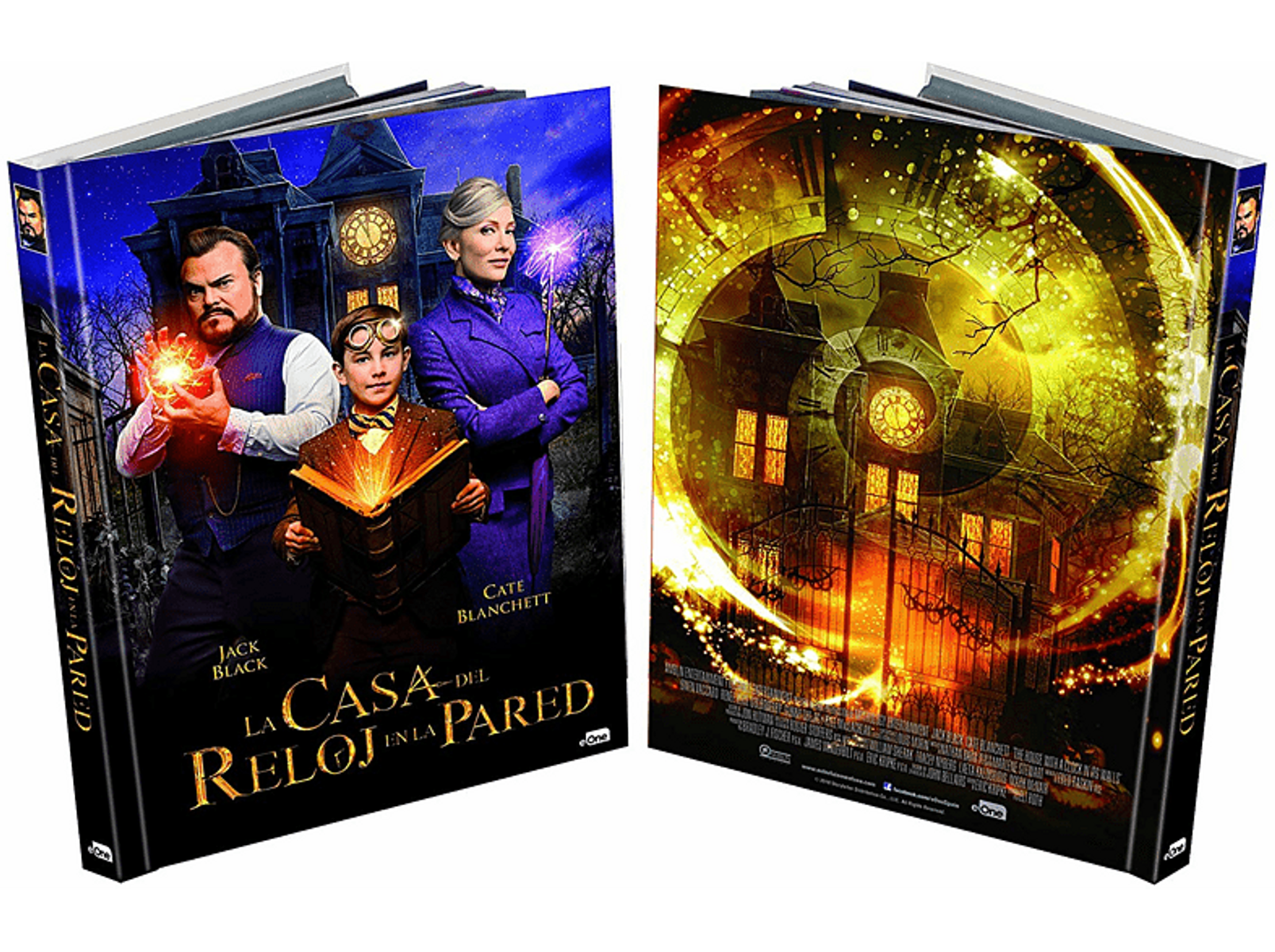 Caja de DVD. La casa con un reloj en sus paredes. Jack Black, un niño y Cate Blanchett. Fondo oscuro.