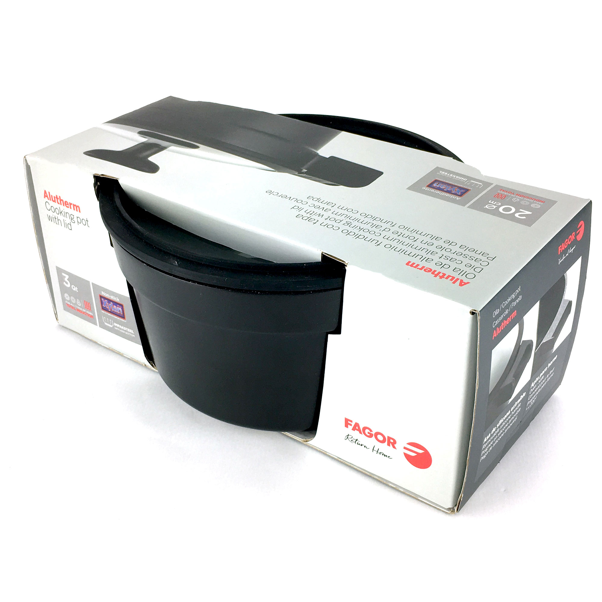Olla negra con tapa en una caja. Fondo blanco. Marca FAGOR.