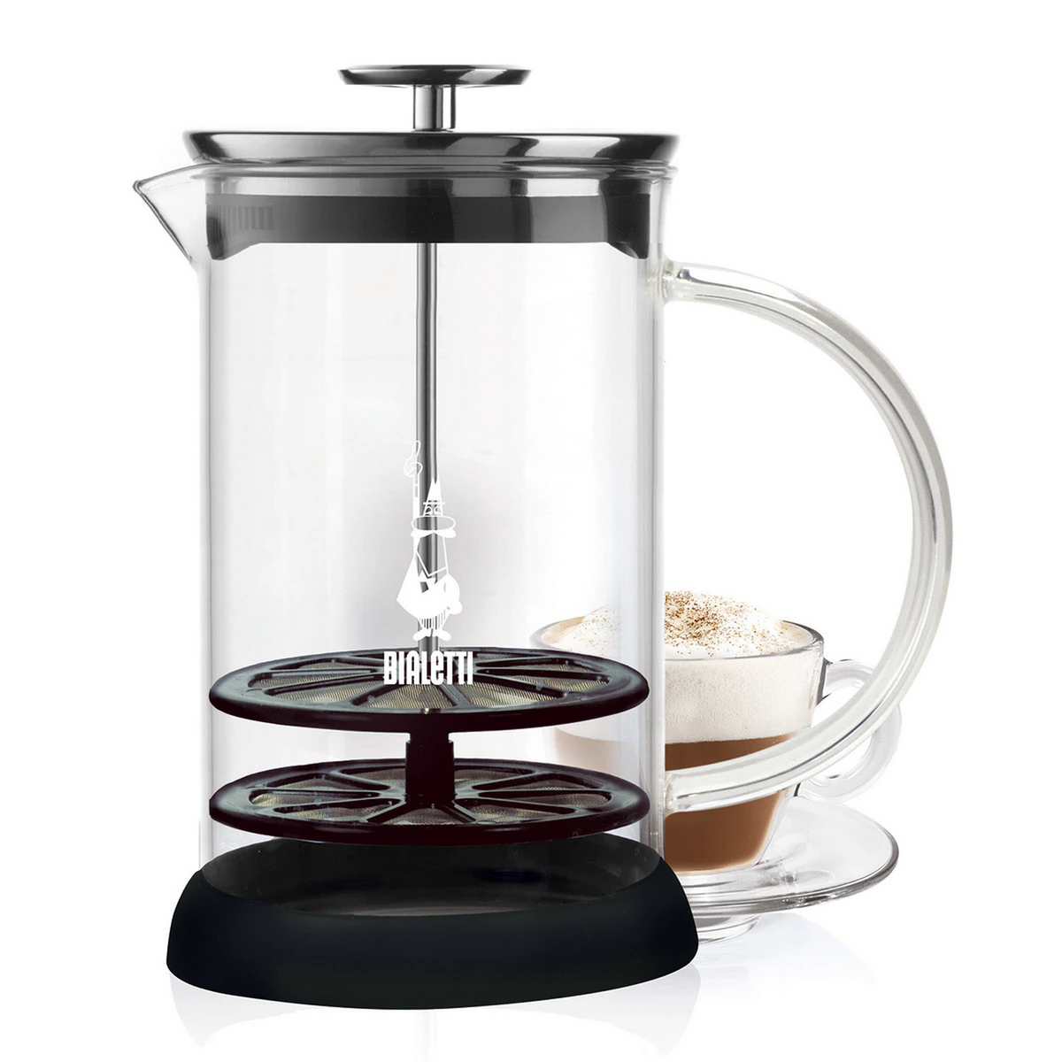 Kawiarka z francuską prasą z szklanym korpusem. Obok filiżanka kawy z pianką.