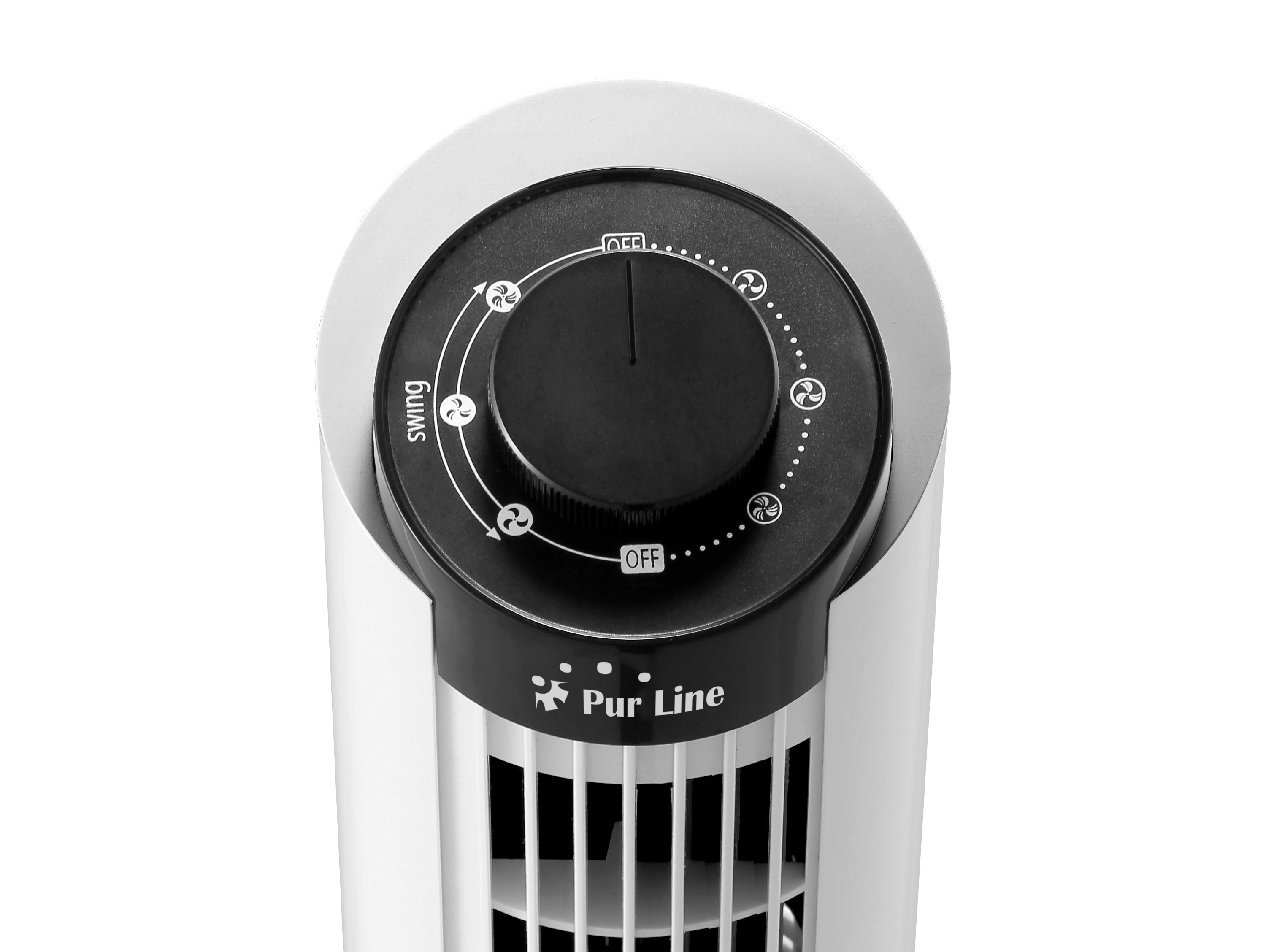 Zbliżenie pokrętła sterowania wentylatorem. Czarna tarcza na białej obudowie wentylatora.