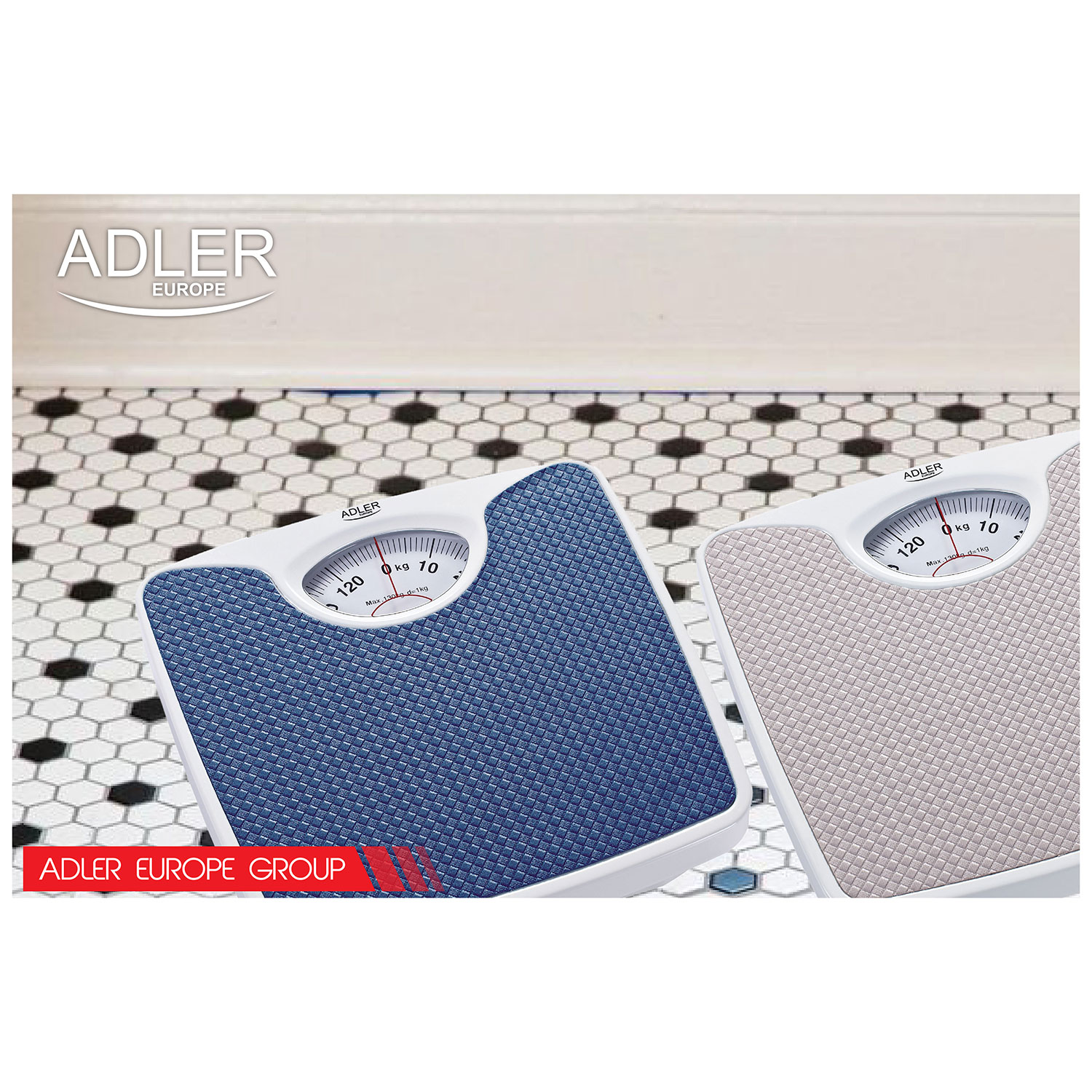 Dwie wagi łazienkowe, niebieska i beżowa, na wzorzystej podłodze. Widoczna marka 'ADLER'.