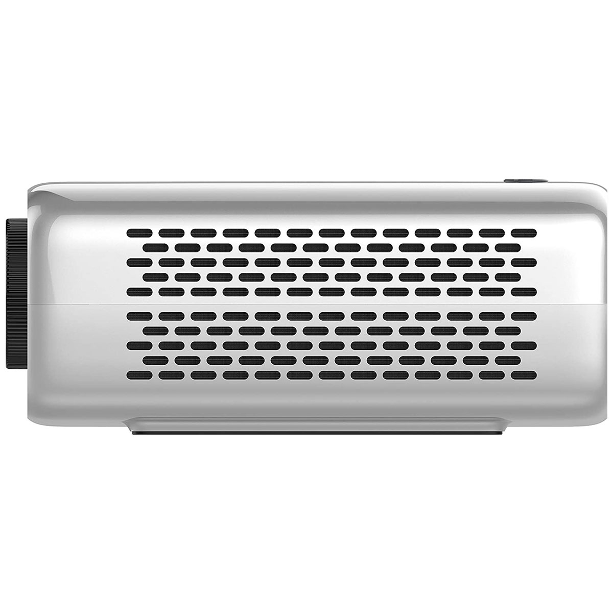 Biały projektor z czarnym obiektywem i otworami wentylacyjnymi, widok z boku.