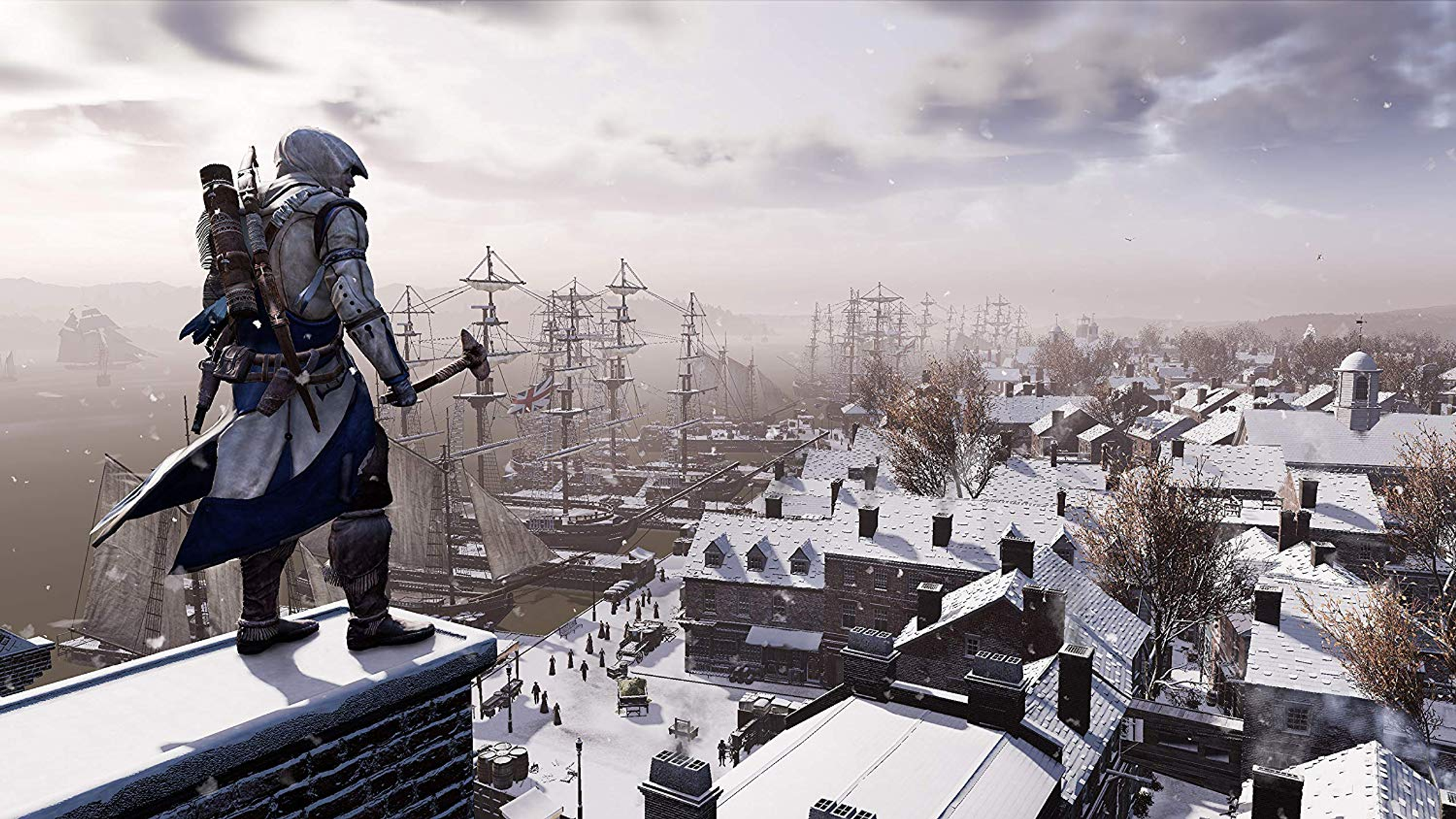 Postać z Assassin's Creed z widokiem na ośnieżone miasto ze statkami. Niebo jest zachmurzone, a scena zimna.