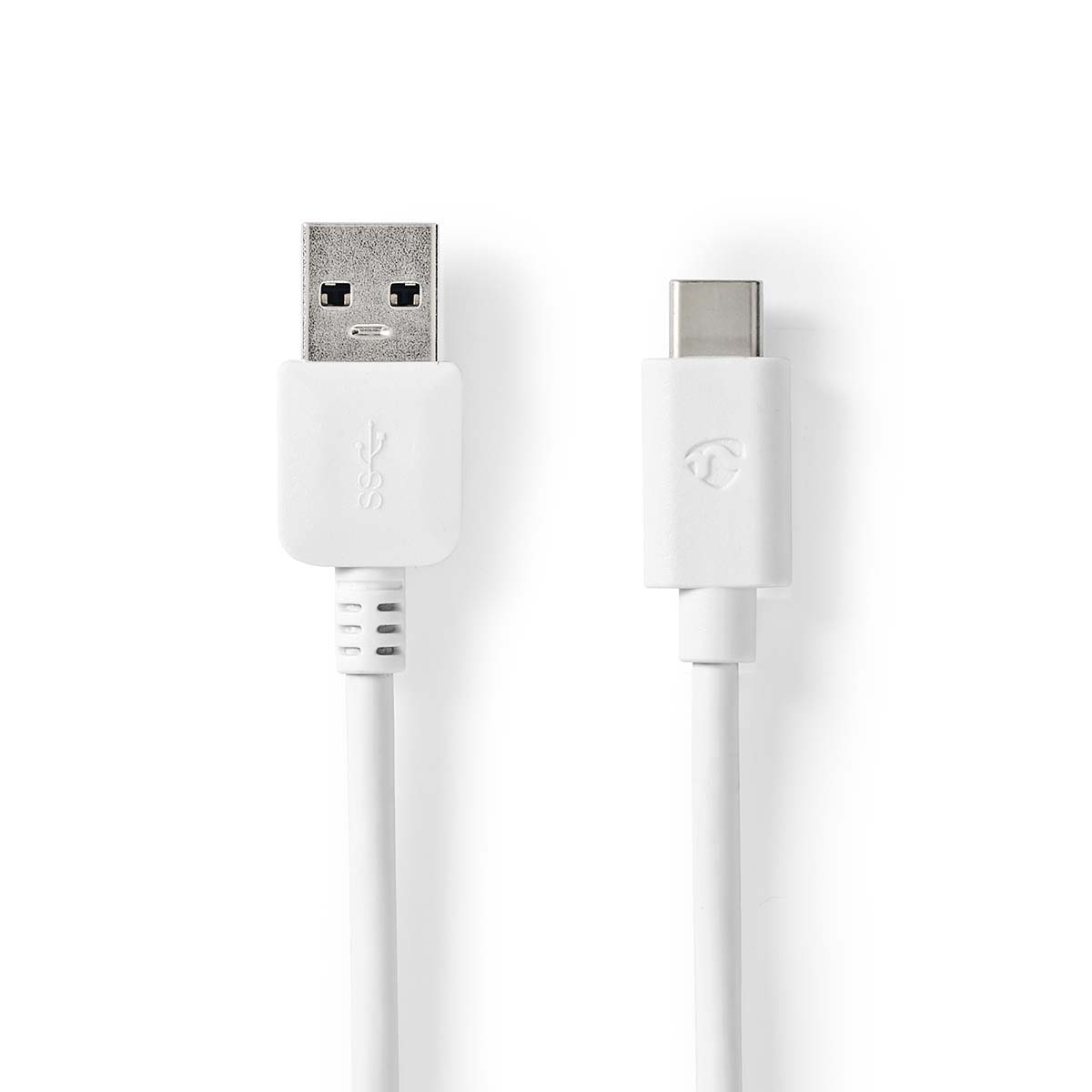 Weißes USB-Kabel mit USB-A- und USB-C-Anschlüssen auf weißem Hintergrund.