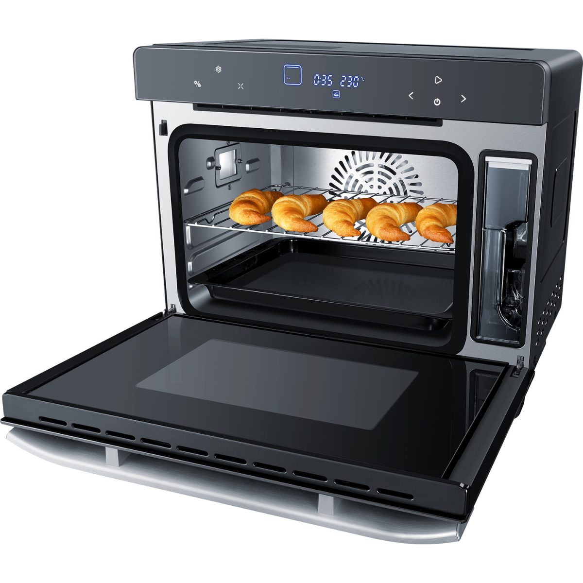 Un forno nero aperto con croissant su una griglia. La porta è aperta.