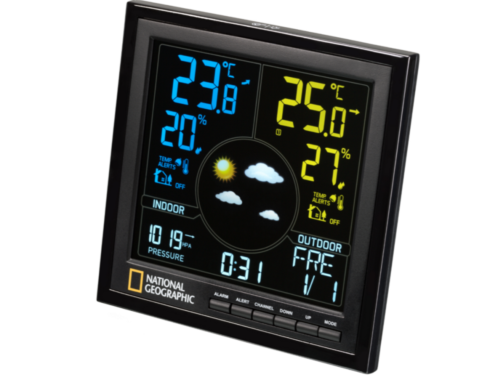 Schwarzes digitales Wetterstationsdisplay. Zeigt Temperatur, Luftfeuchtigkeit, Druck und Uhrzeit an. Weißer Hintergrund.