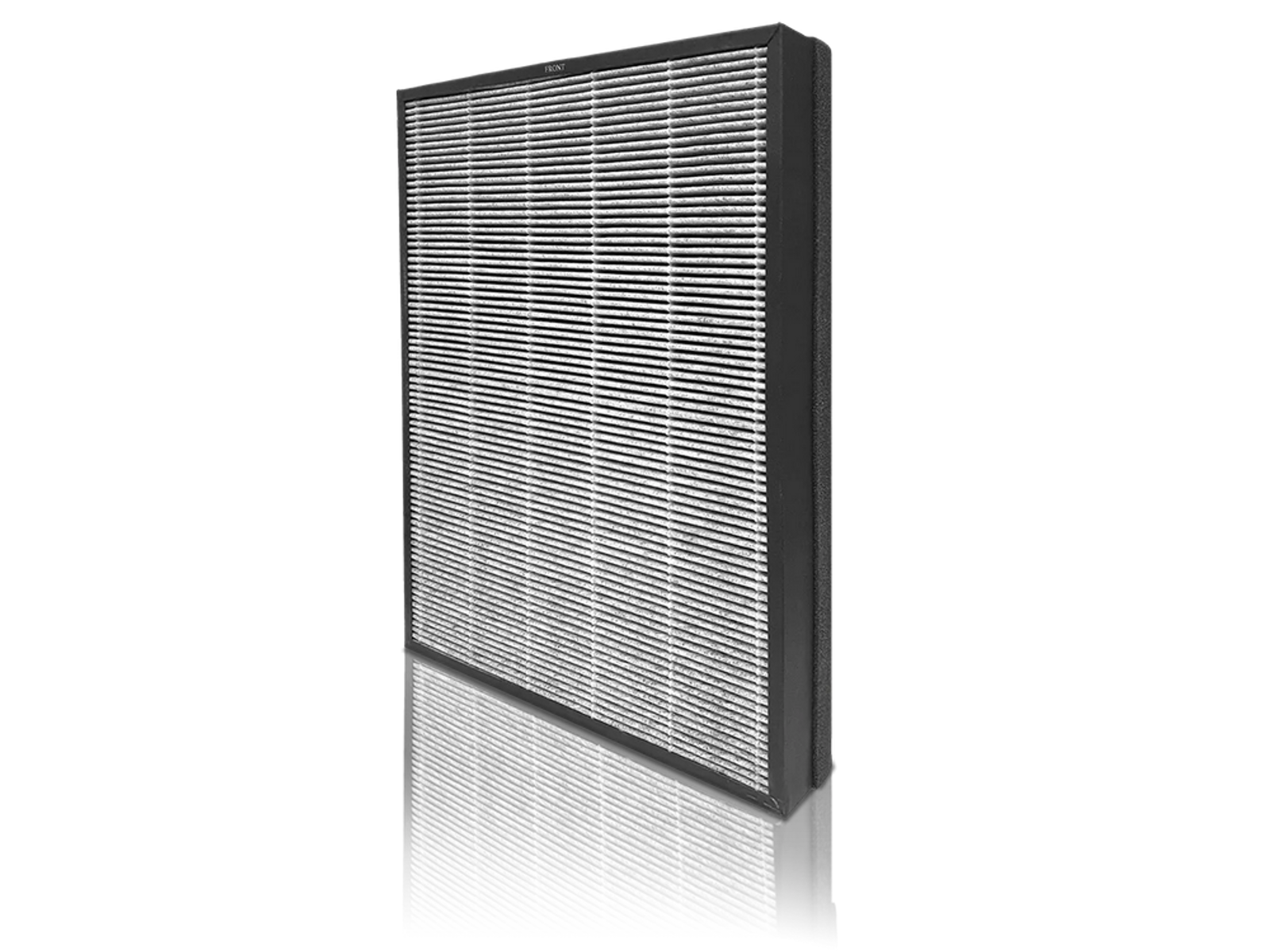 Filtro dell'aria. Cornice rettangolare grigia con materiale filtrante bianco pieghettato. Sfondo nero.