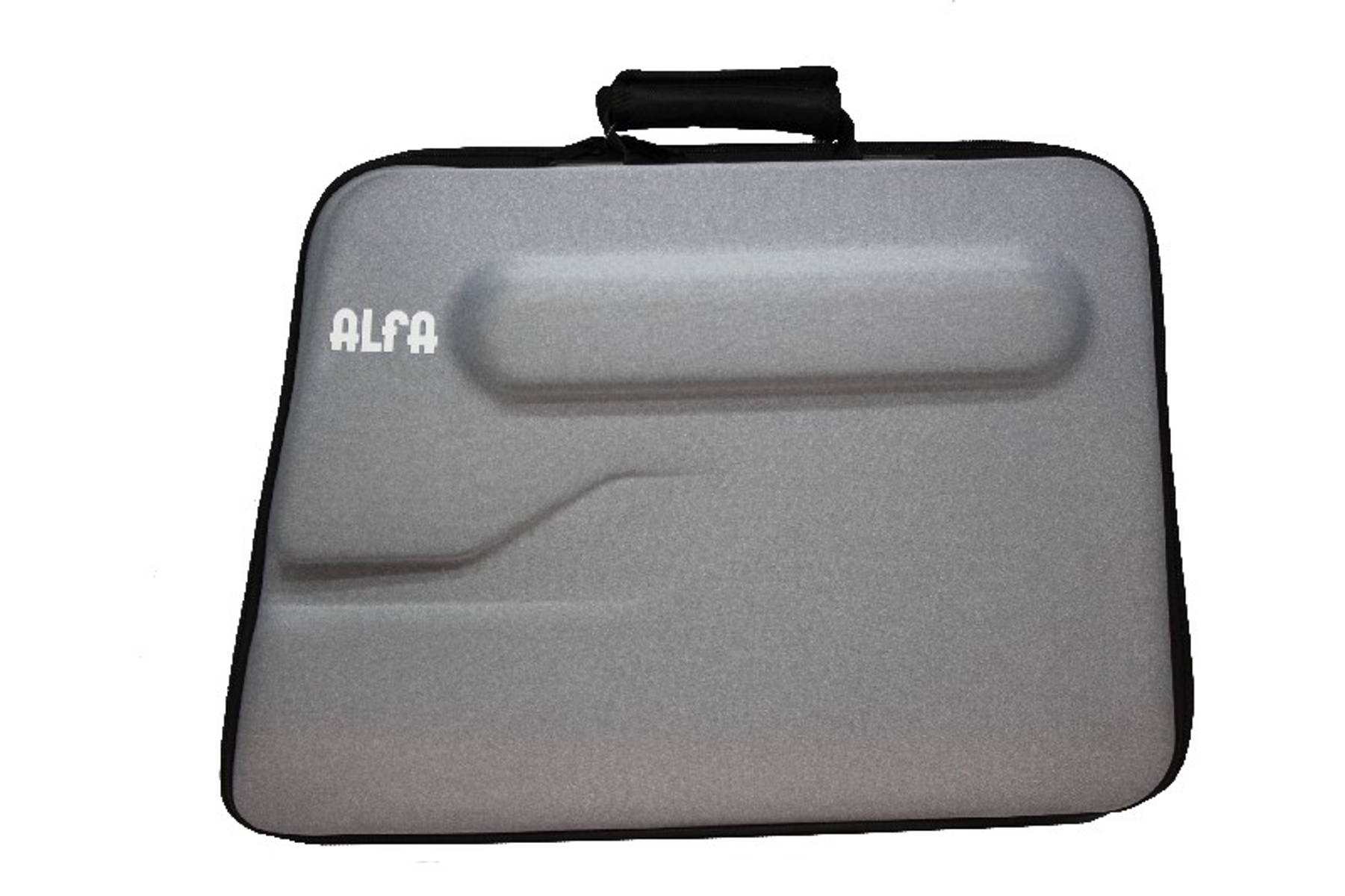 Maleta de transporte ALFA gris con asa. Ribete negro, fondo blanco.