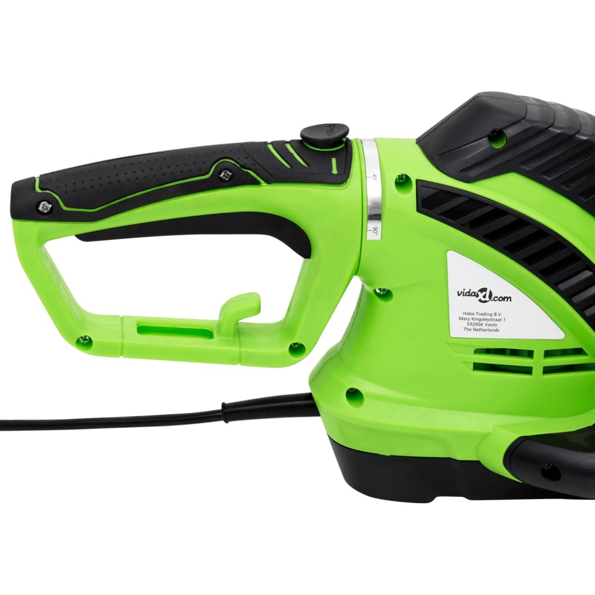 Grüner und schwarzer elektrischer Trimmer. Griff mit schwarzem Griff. Die Marke ist sichtbar. Weißer Hintergrund.