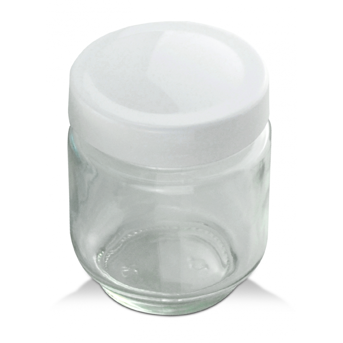 Przezroczysty szklany słoik z białą pokrywką na białym tle.