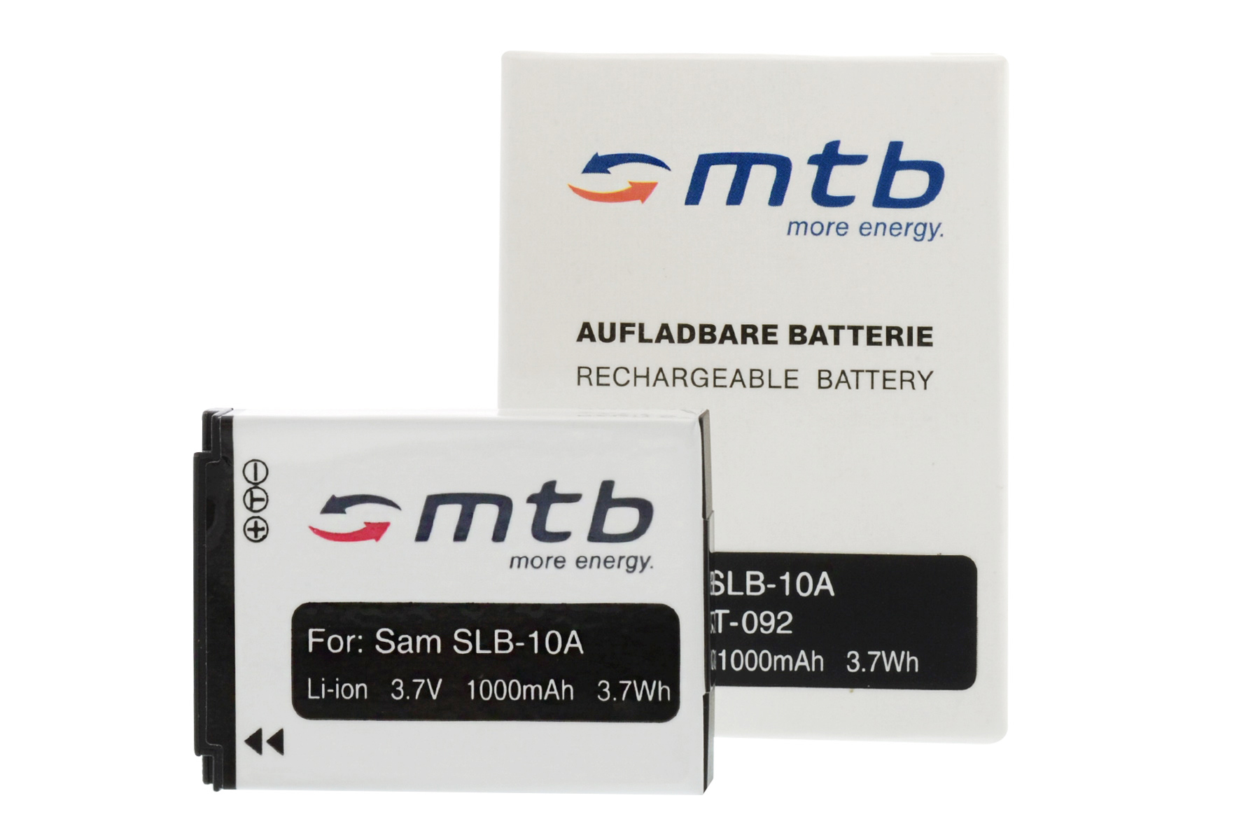 Zwei Batterien für eine Kamera, eine in der Verpackung, eine lose.