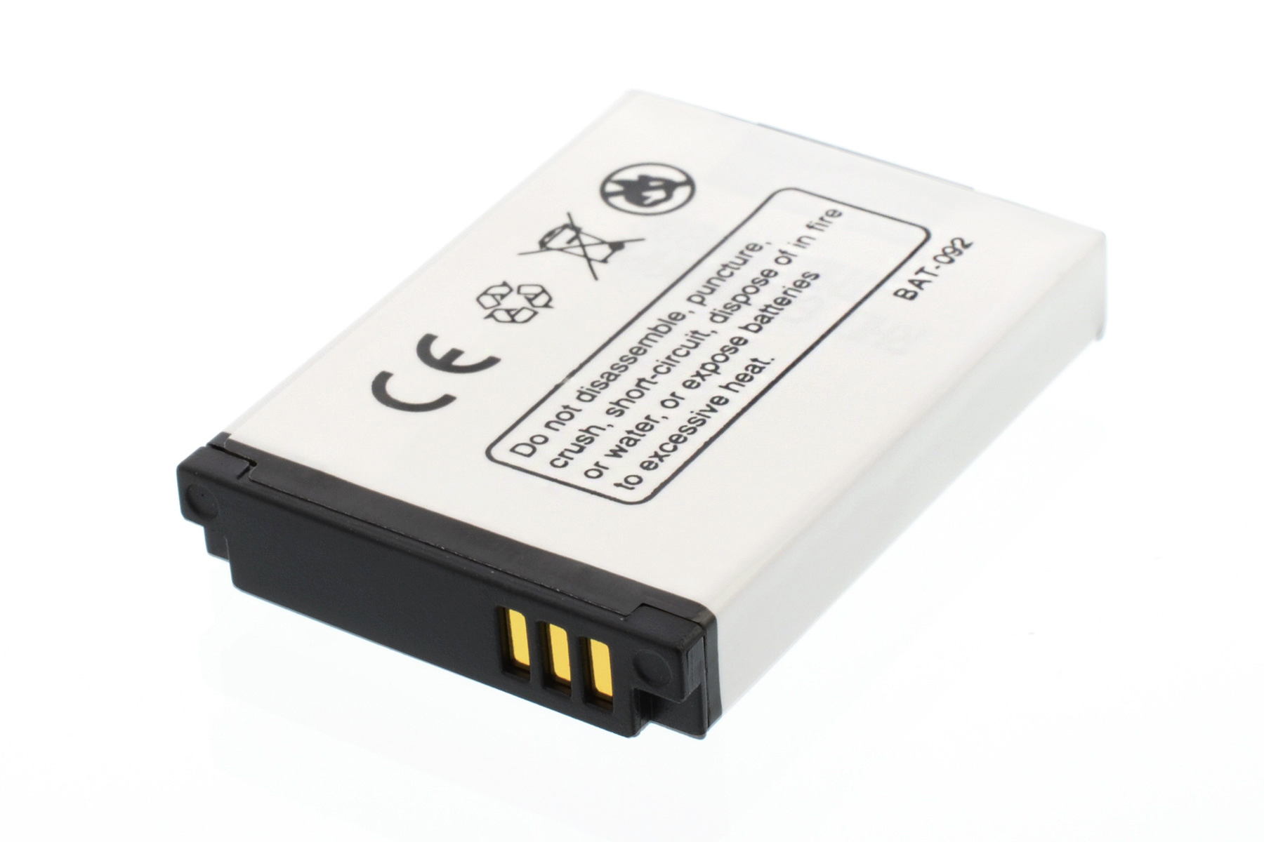 Eine weiße Batterie mit Text und Symbolen. Symbole beinhalten Recycling- und Gefahrensymbole.