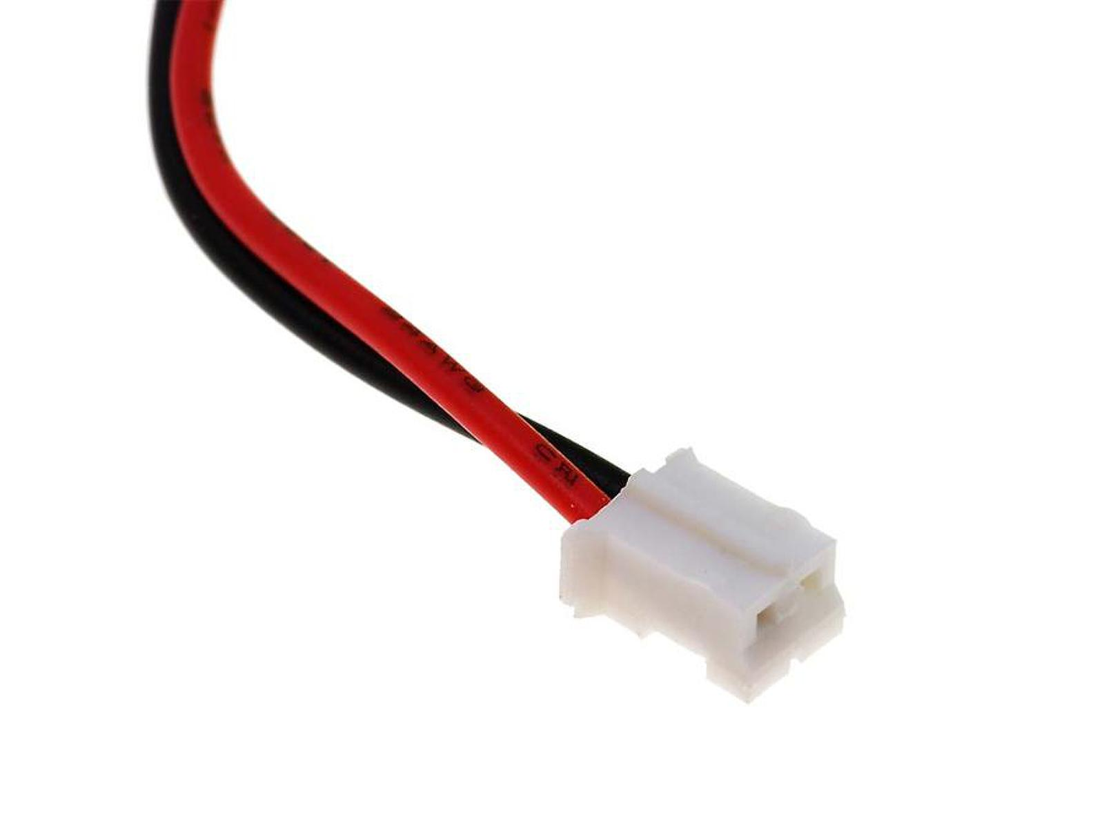 Cables rojos y negros conectados a un conector blanco sobre fondo blanco.