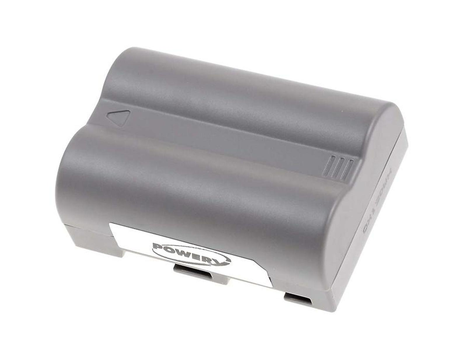 Graue Batterie mit weißem Etikett. Weißer Hintergrund. Ansicht.