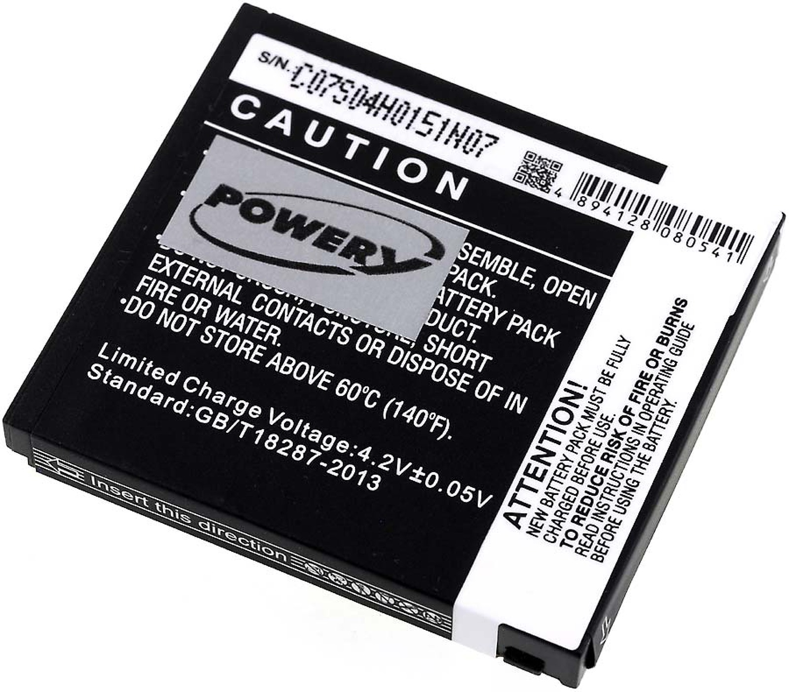 Batería negra con etiquetas de advertencia y texto blanco. Código de barras y precauciones.