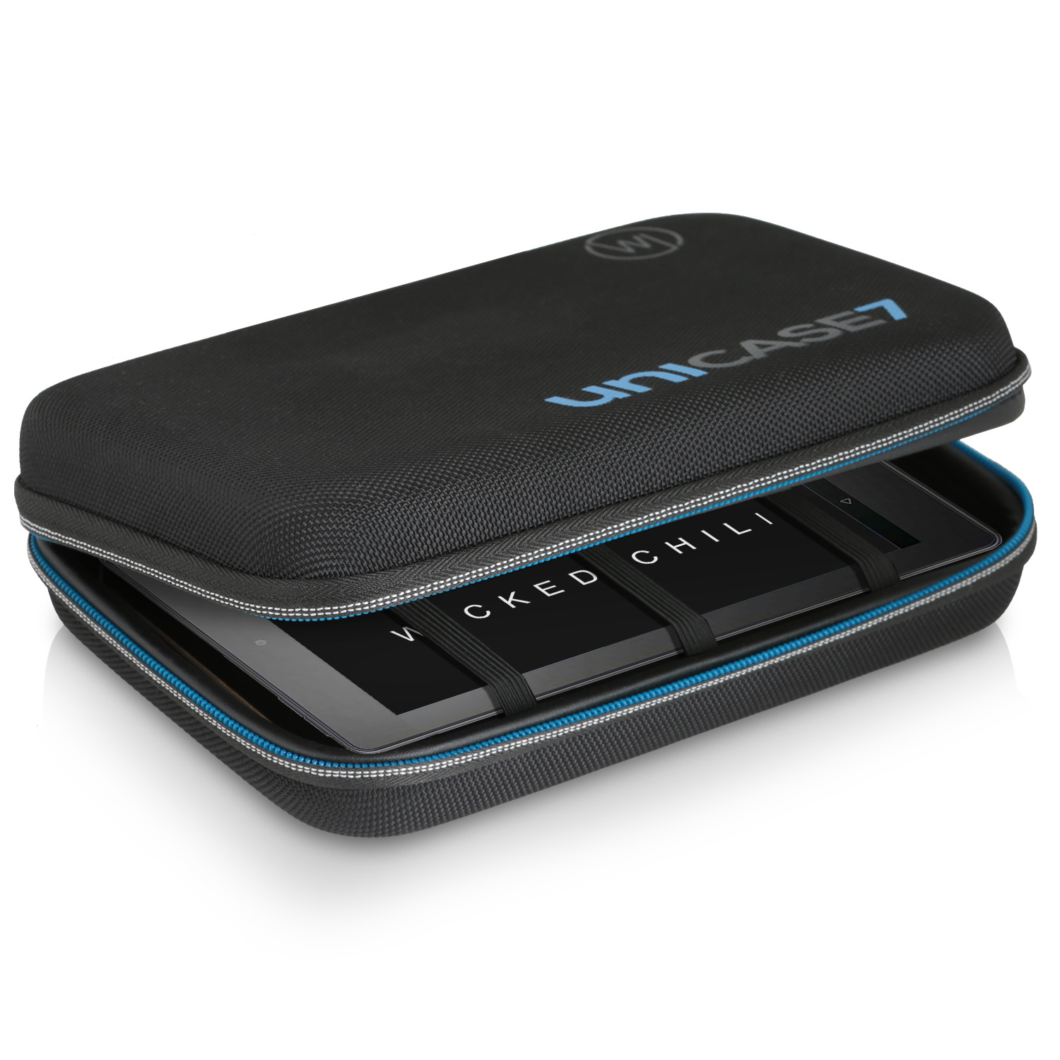Schwarzes Etui mit blauem Reißverschluss. Es enthält ein Tablet und zwei Zubehörteile.