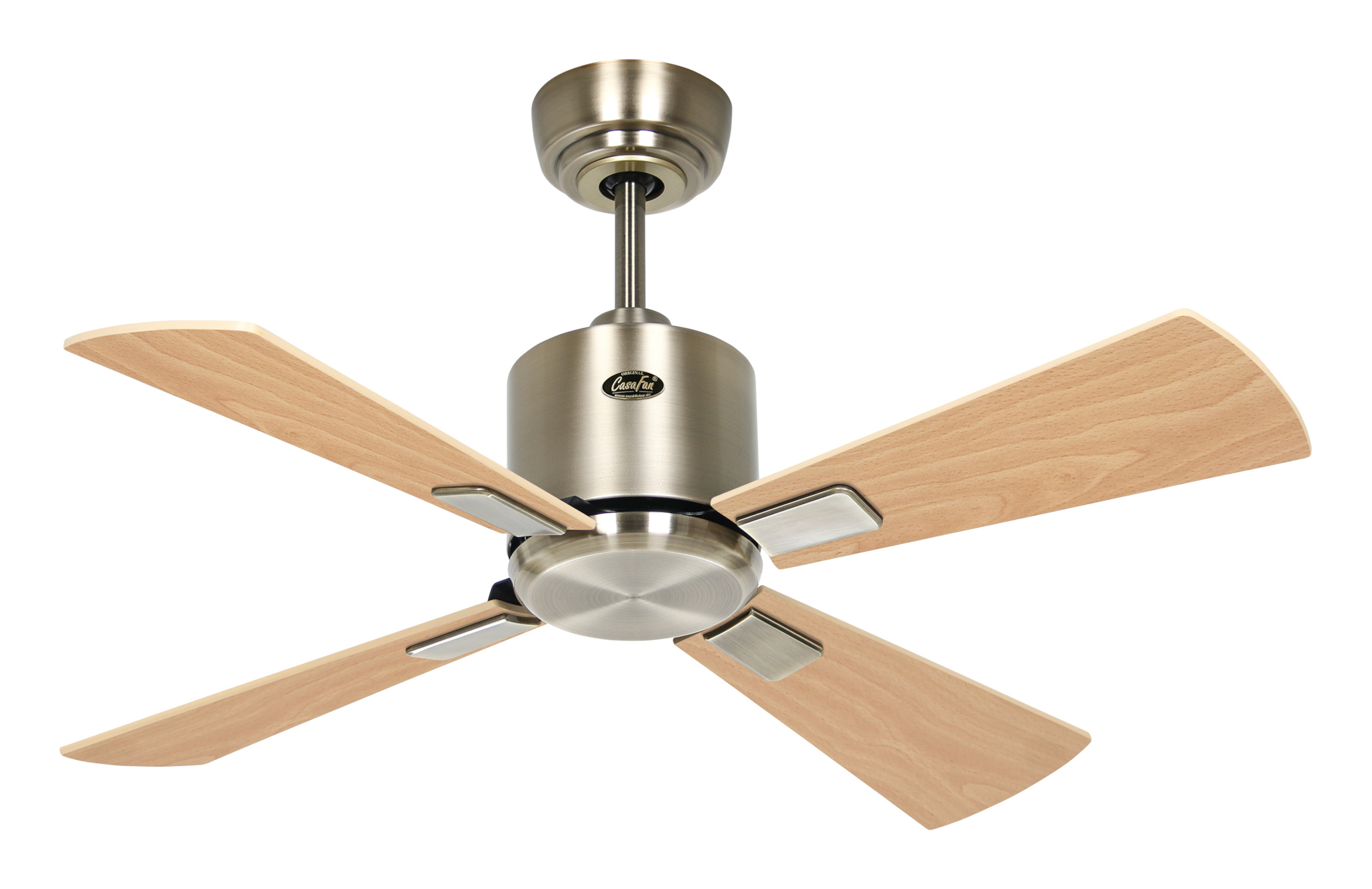 Ventilatore da soffitto con pale in legno e corpo metallico.