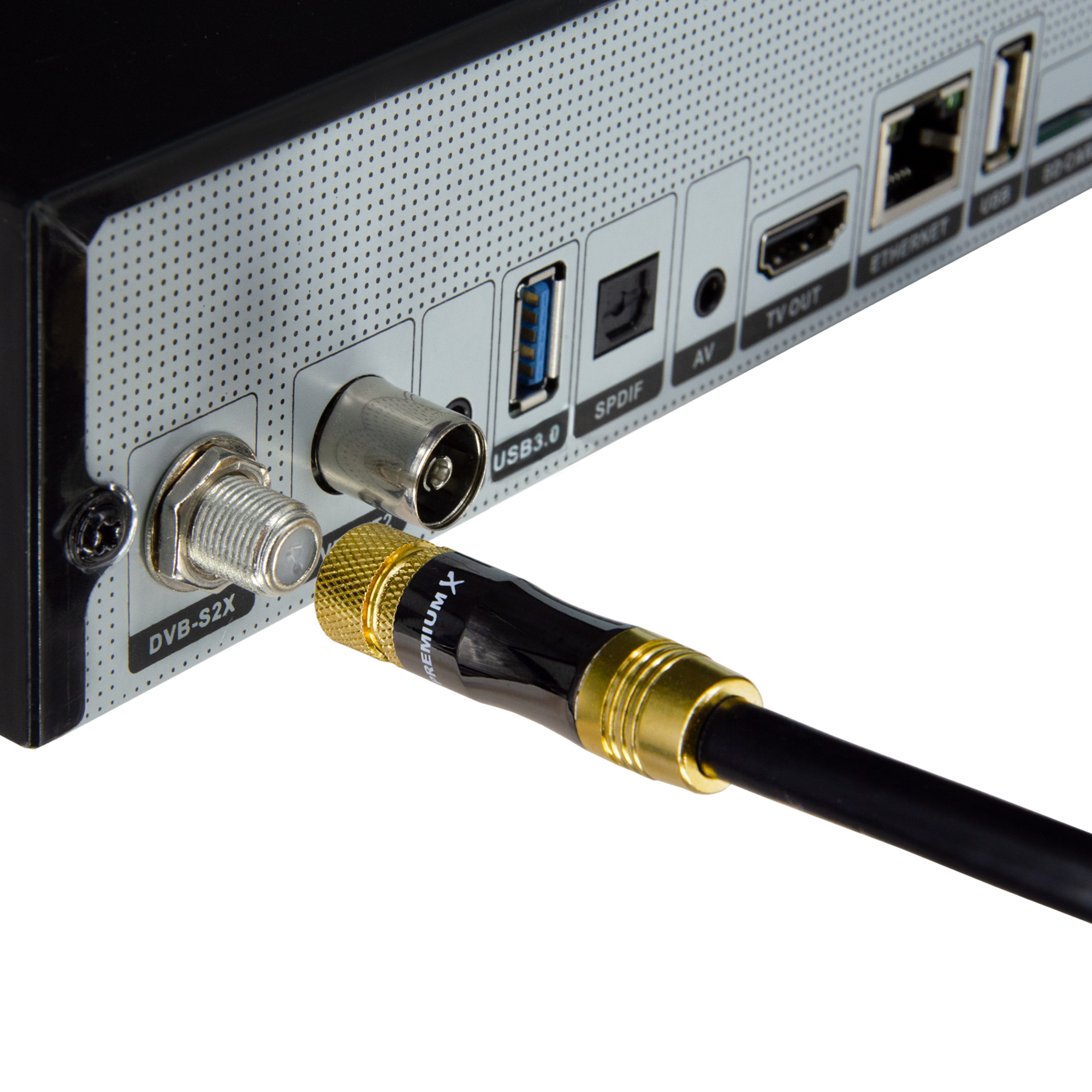 Ein Kabel wird an die Rückseite eines Geräts angeschlossen. USB und andere Anschlüsse sind sichtbar.