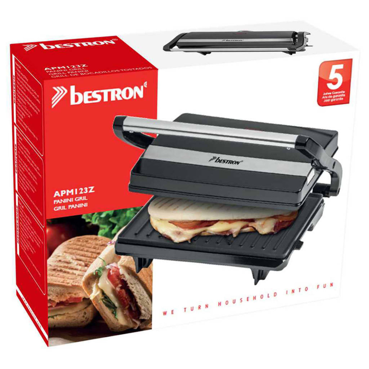 Grill do panini Bestron w pudełku. Grill z kanapką w środku. Czerwone i białe pudełko z tekstem.