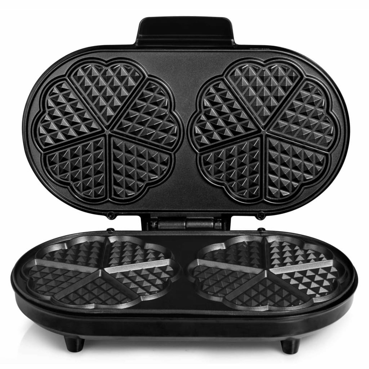 Offenes Waffeleisen mit zwei Waffelformen. Die Formen sind mit einem Gittermuster versehen. Das Bügeleisen ist schwarz.