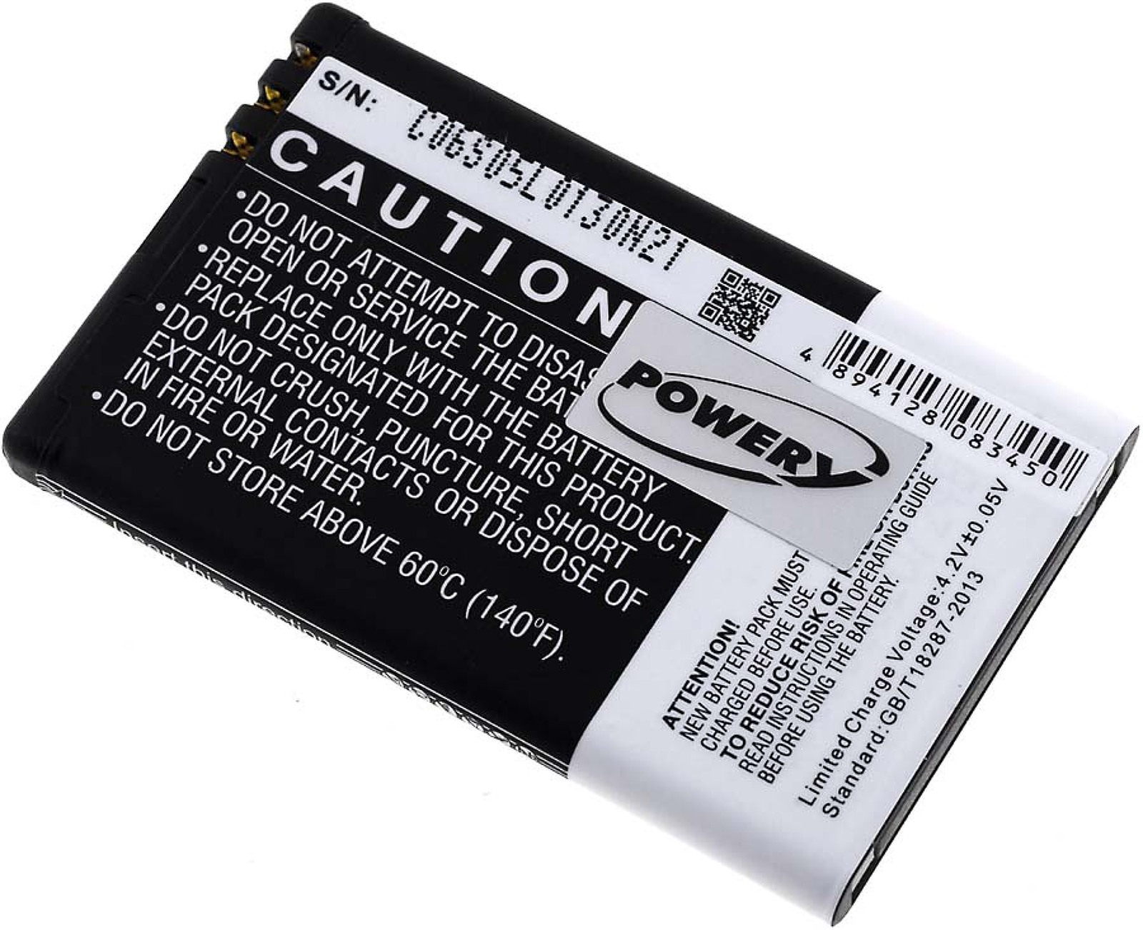 Paquete de baterías con etiquetas en blanco y negro. Etiqueta de precaución con advertencias. Fondo blanco.