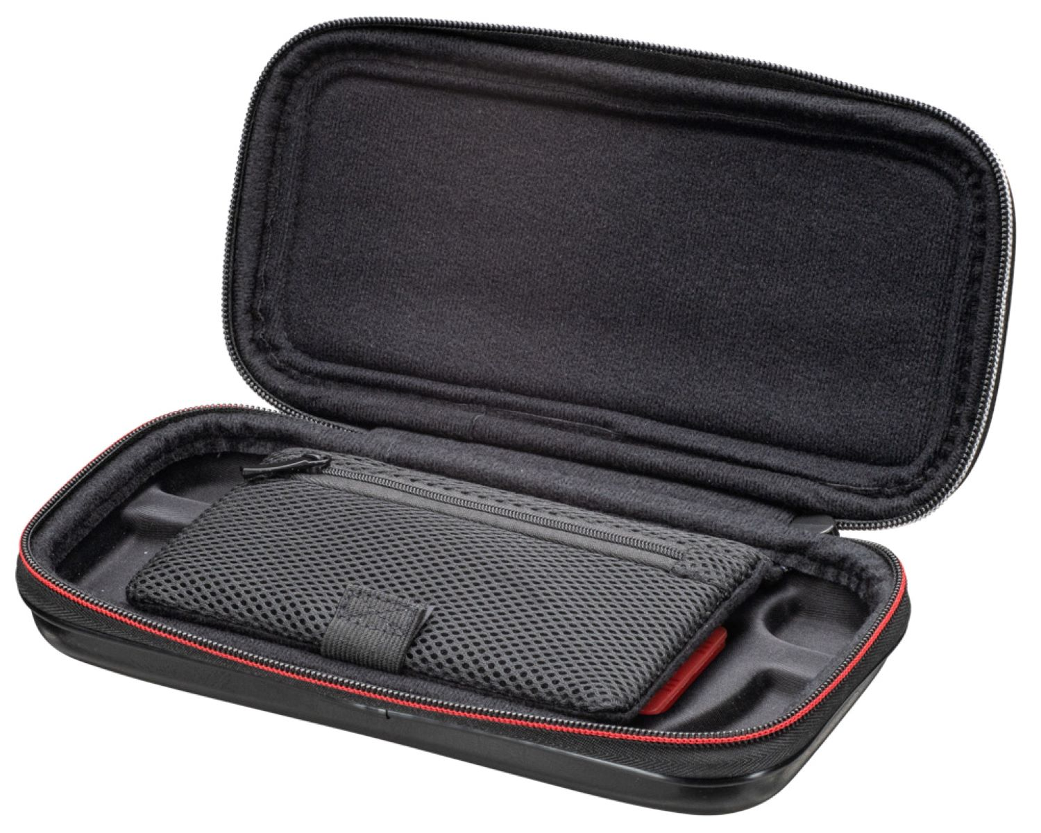 Geöffnete schwarze Hülle mit Netztasche und rotem Gegenstand darin.