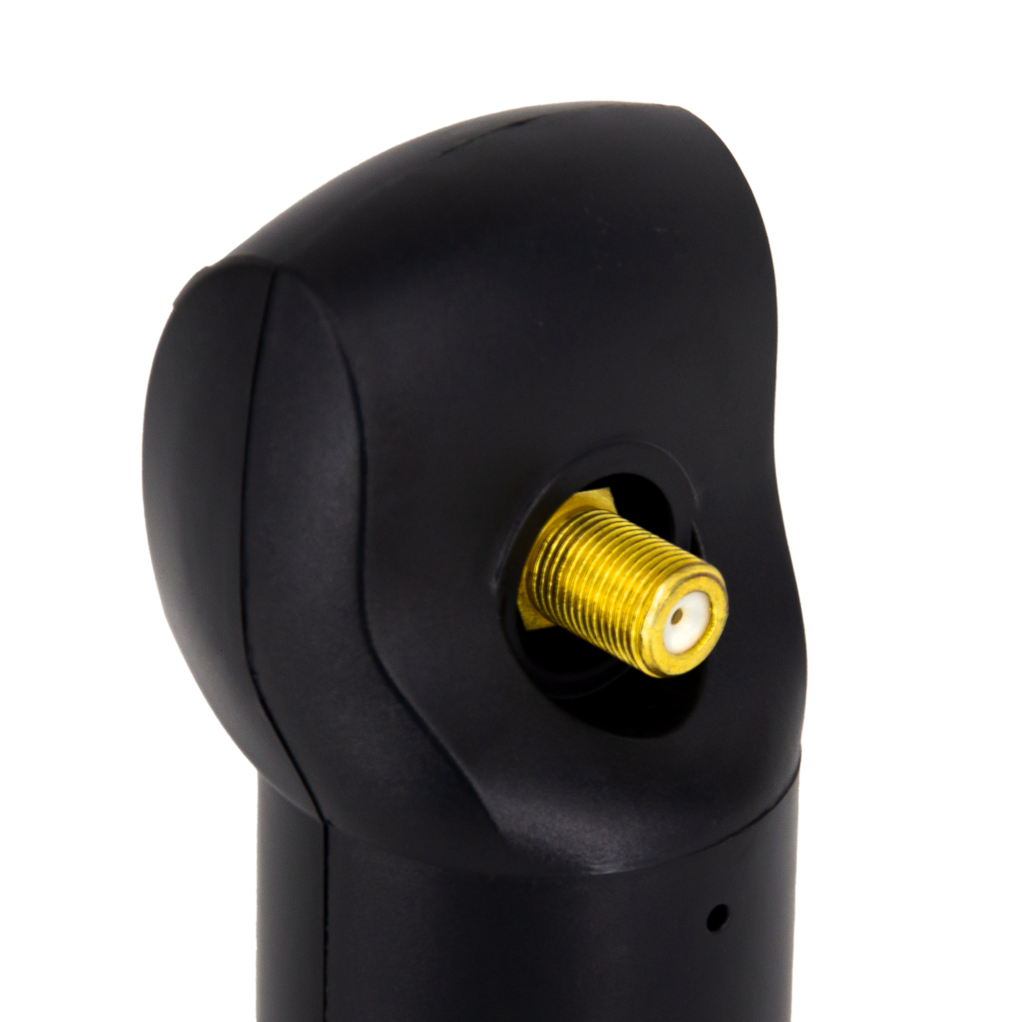 Ein schwarzer Stecker mit goldfarbenem Mittelteil vor weißem Hintergrund.