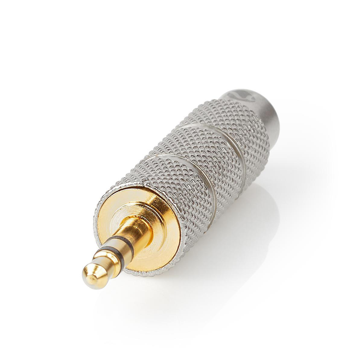 Zilveren en gouden audio-adapter. Het heeft een zilveren behuizing en een goudkleurige jack.