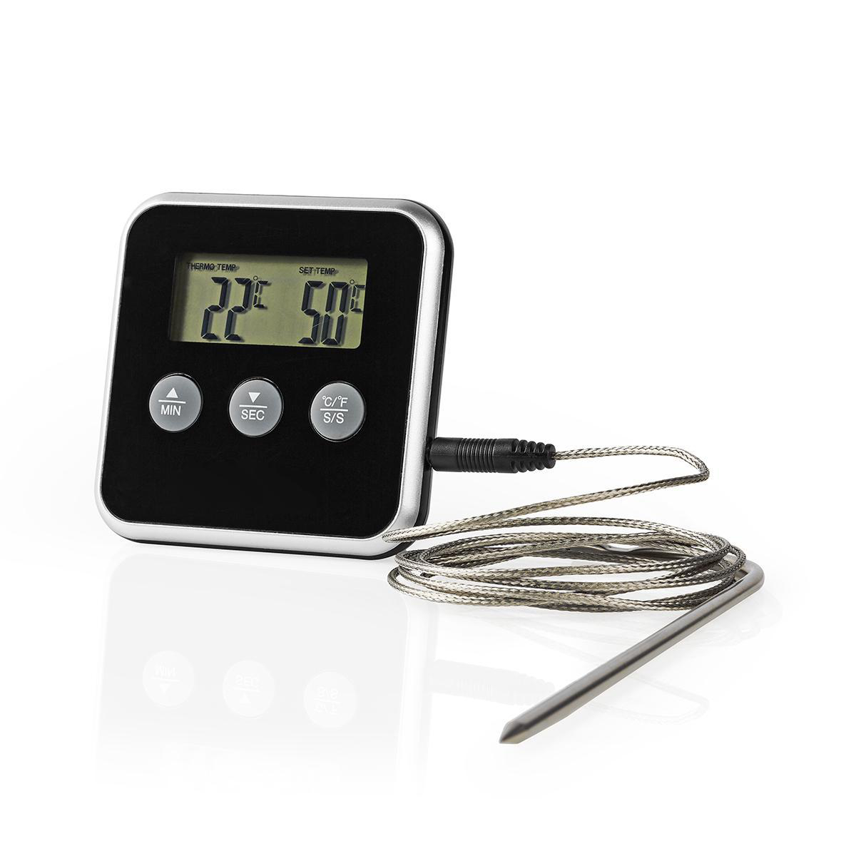 Un termometro digitale con sonda mostra 22 gradi ed è impostato su 50 gradi.