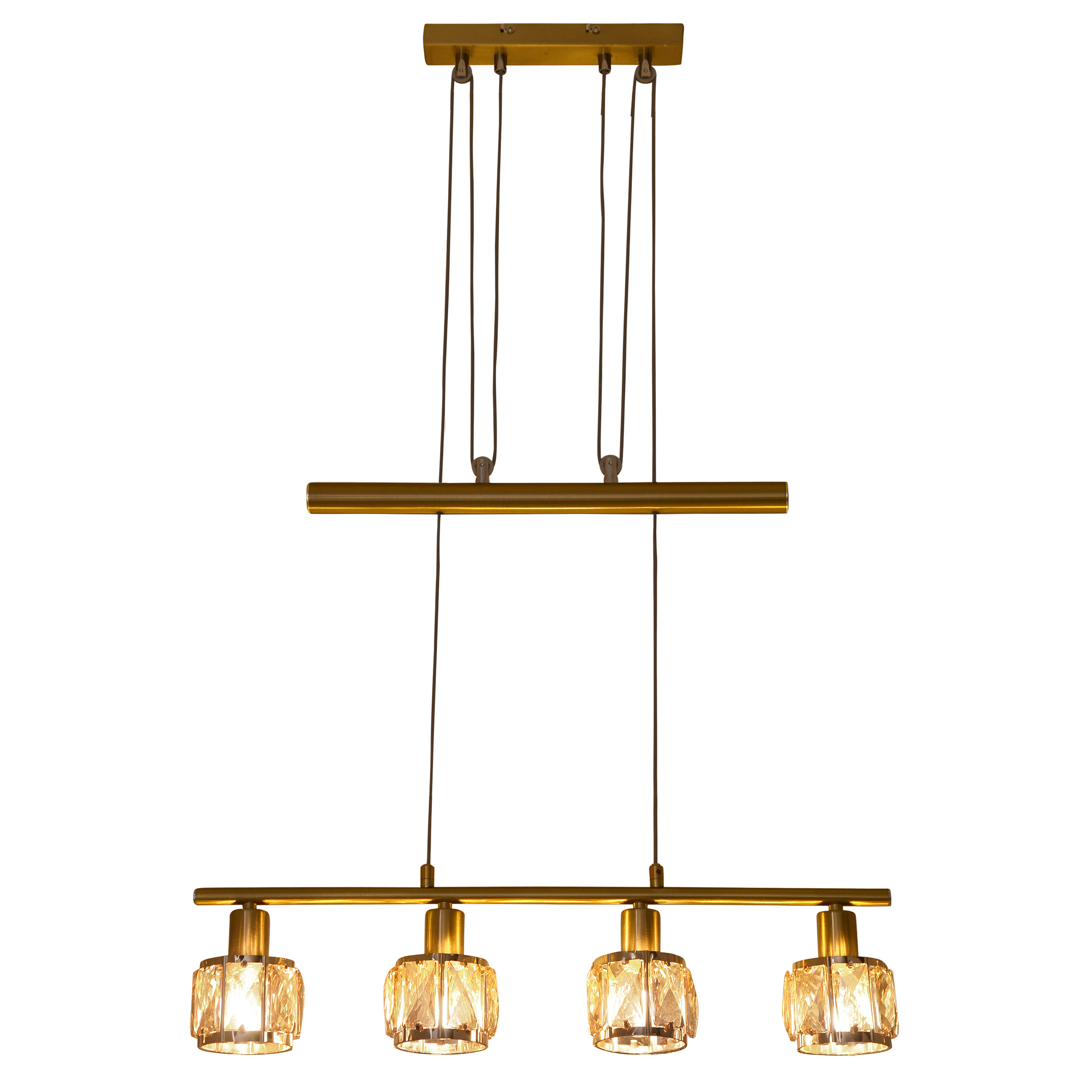 Eine goldene Hängeleuchte mit vier Glasschirmen. Die Leuchte hat eine rechteckige Basis.