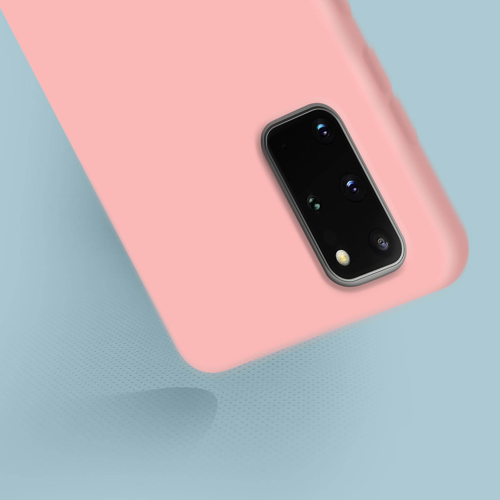 Roze telefoonhoesje met een cameramodule.