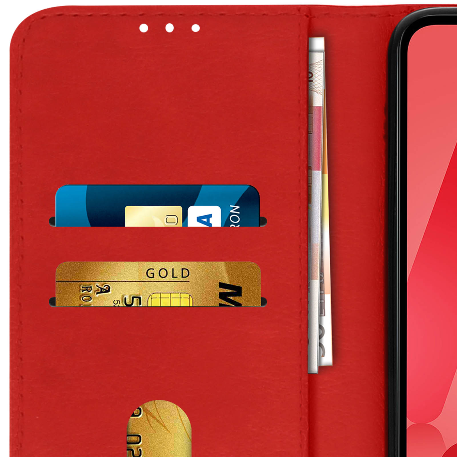 Primo piano di un portafoglio rosso con carte di credito e denaro visibili all'interno. Pelle rossa.