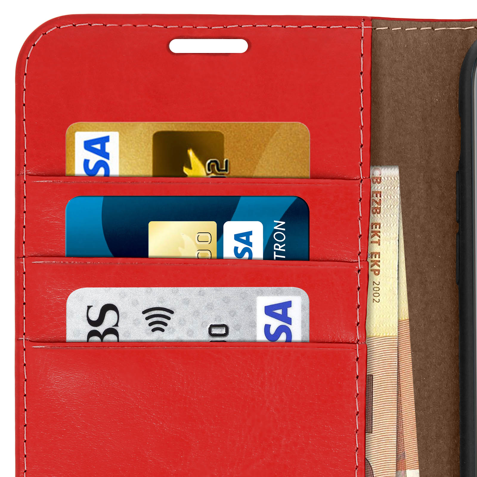 Custodia rossa per telefono aperta che mostra fessure per carte con carte di credito e banconote. Scatto interno.