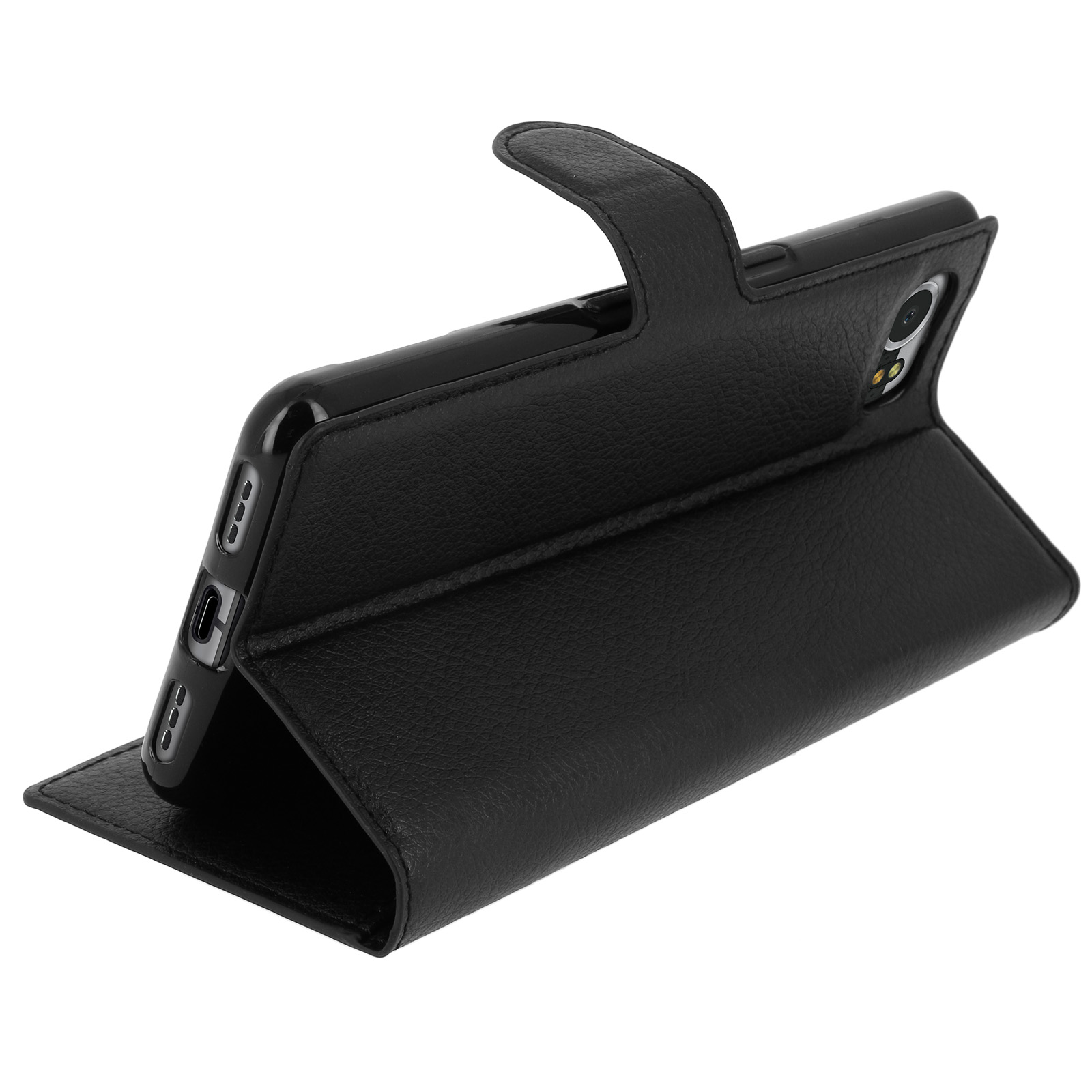 Custodia nera per telefono aperta, sostenuta. Primo piano.