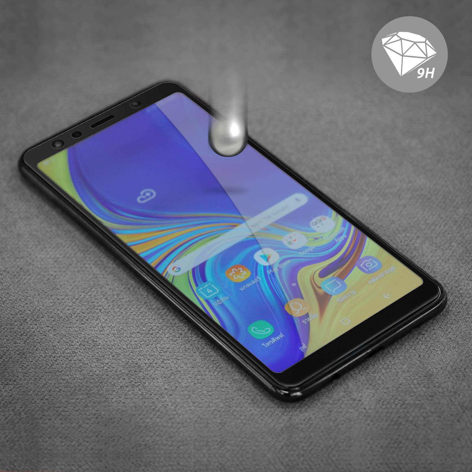 Uno smartphone con protezione schermo in fase di test. Il telefono è nero, su superficie grigia con logo diamante.