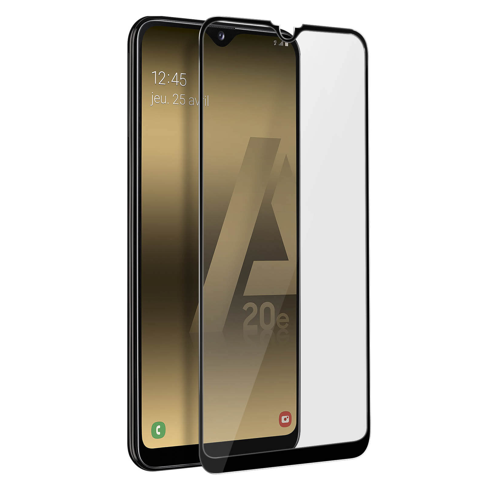 Tre smartphone, un proteggi schermo posizionato sul telefono, su sfondo bianco.