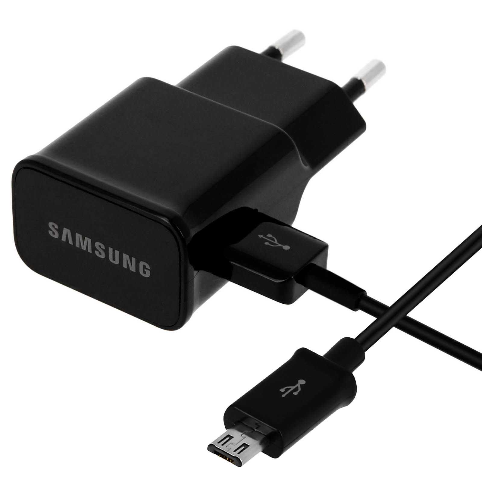 Un chargeur Samsung noir avec un câble USB et un connecteur micro USB, sur fond blanc.