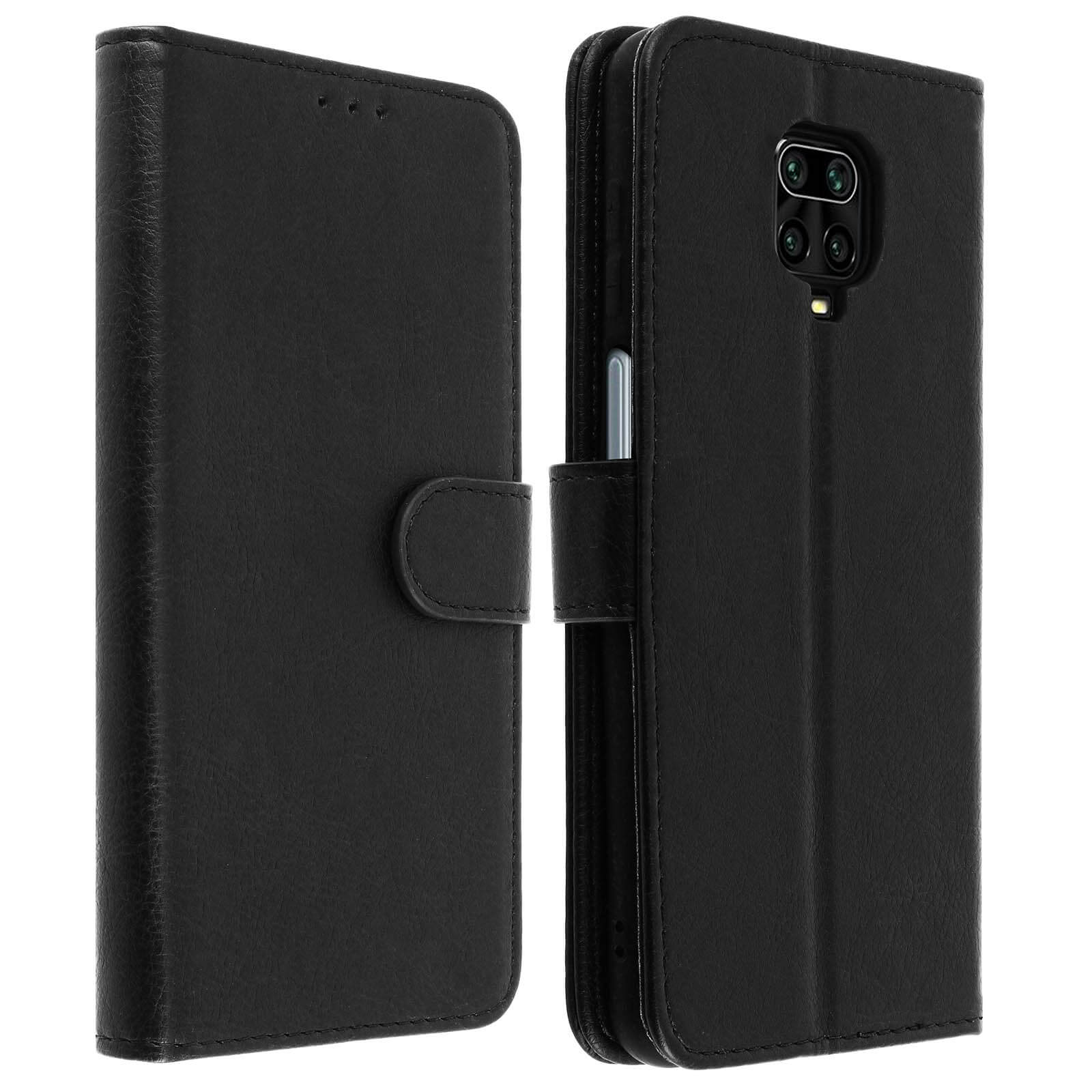 Custodia per telefono nera con patta e chiusura a bottone. Il telefono con fotocamere è visibile a destra.