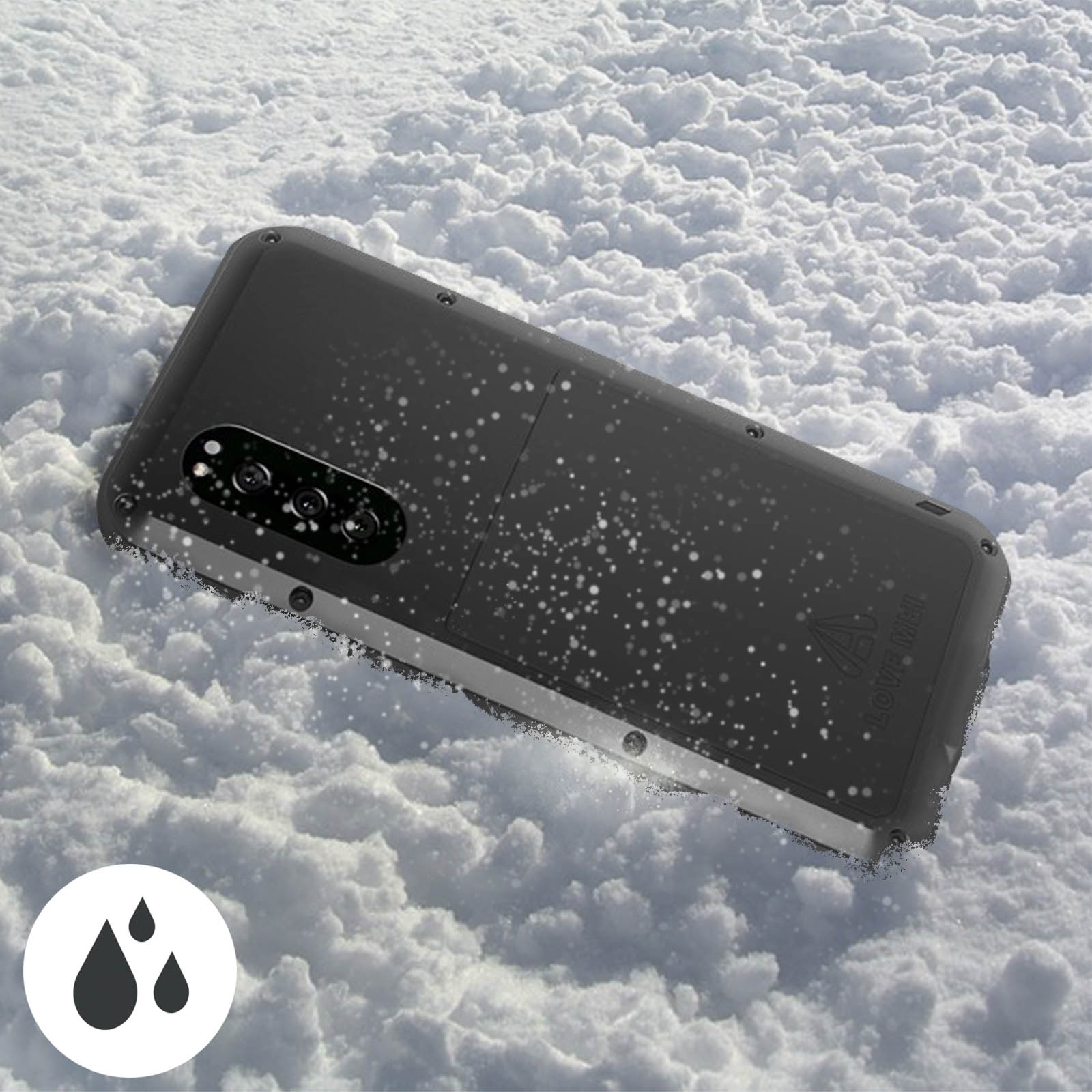 Coque de téléphone noire dans la neige avec des icônes de gouttes d'eau.