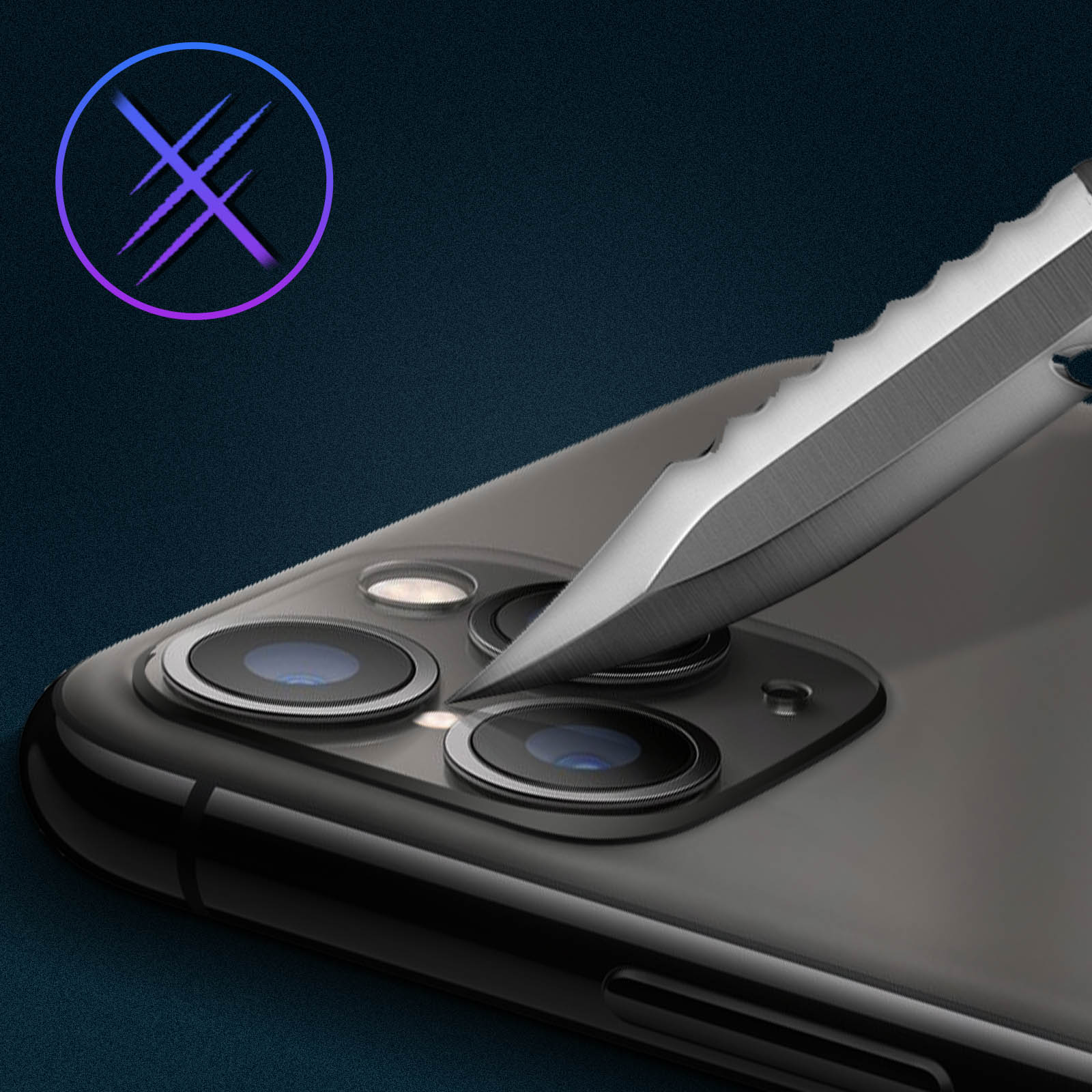 Un coltello taglia la fotocamera di un telefono. Un logo con linee è sullo sfondo.