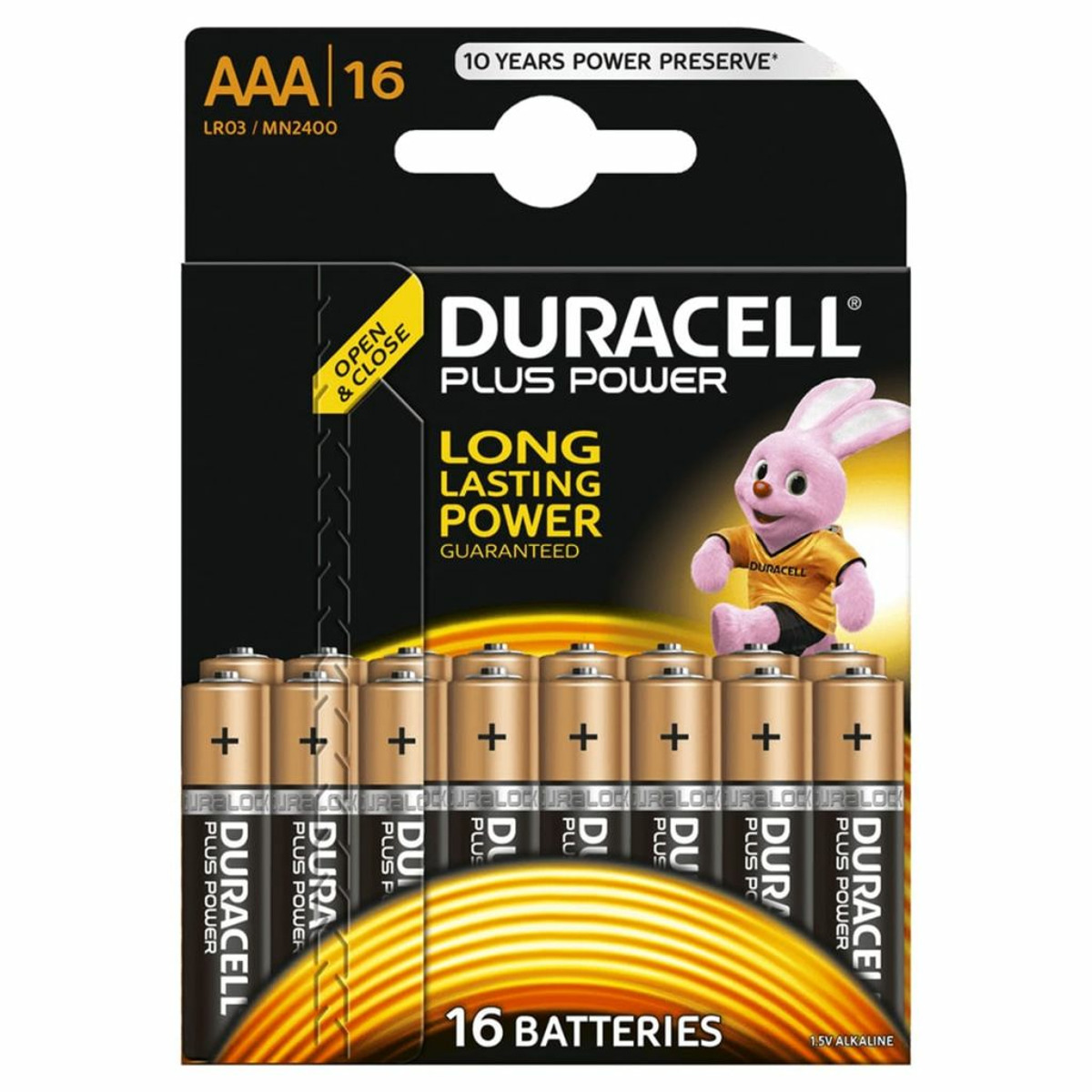 Baterie Duracell w opakowaniu. 16 baterii, znak plus na bateriach, różowy królik na opakowaniu.