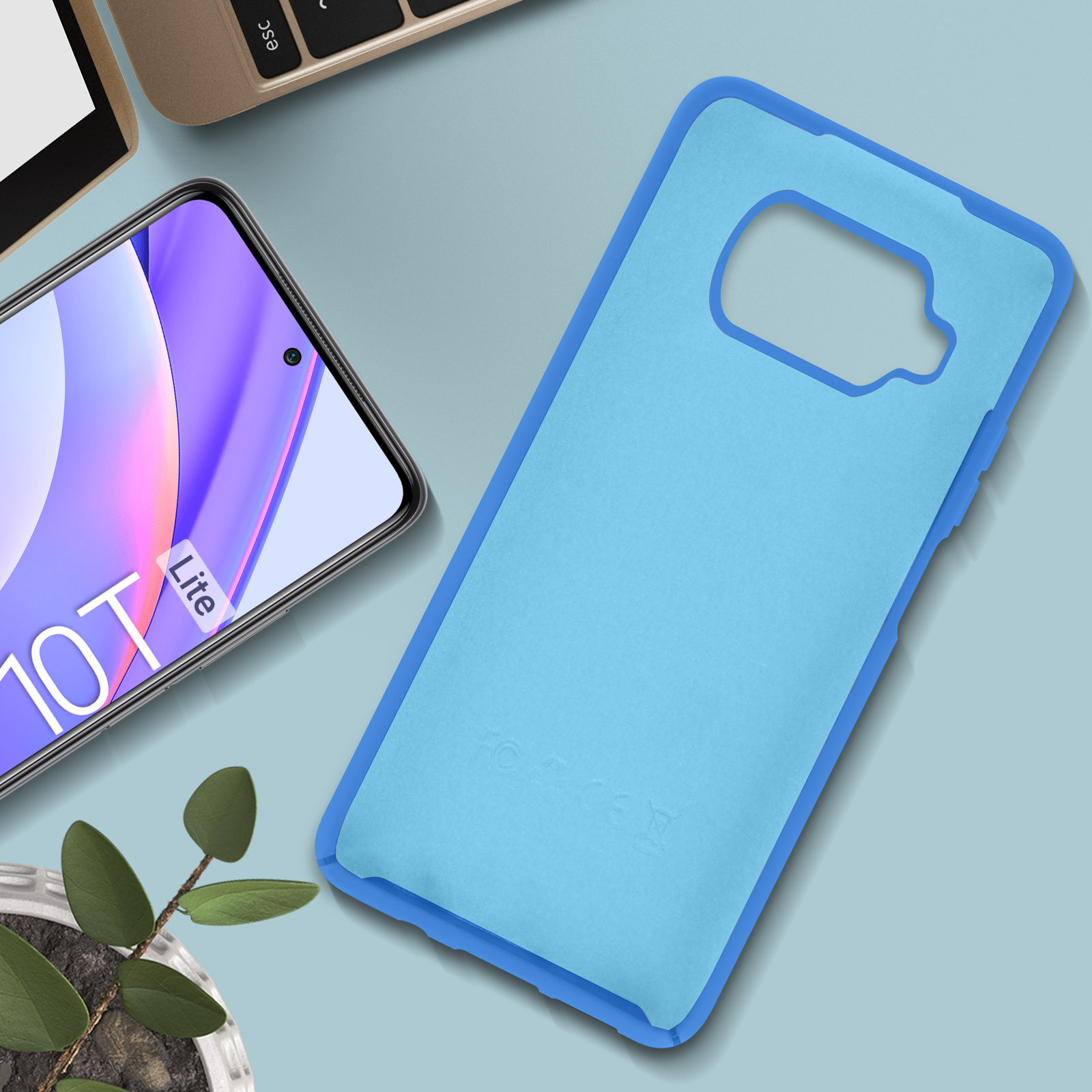 Custodia per telefono blu su una superficie azzurra. Il telefono è visibile all'interno.