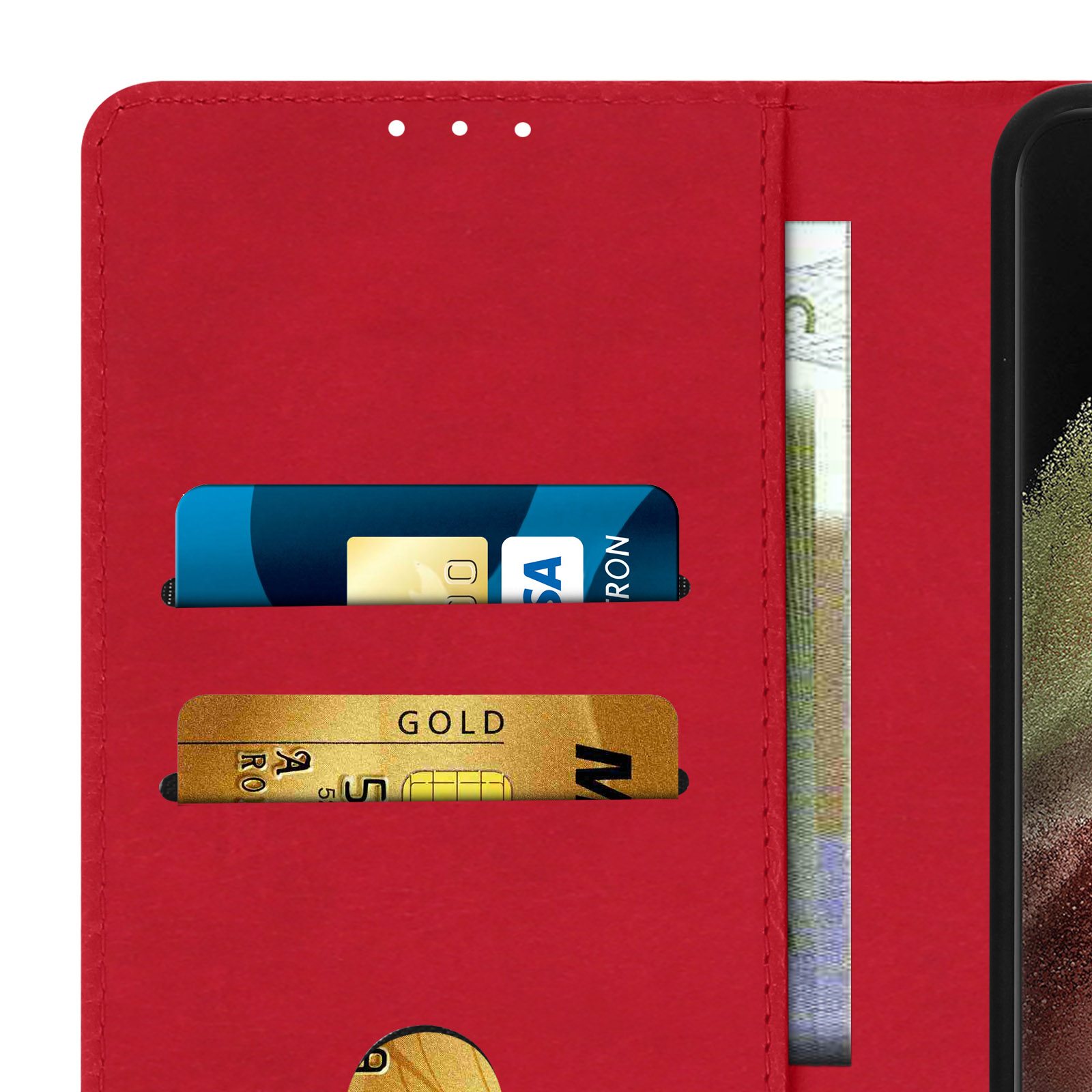 Custodia rossa per telefono con fessure per carte e un telefono. Carte visibili. Sfondo sfocato.