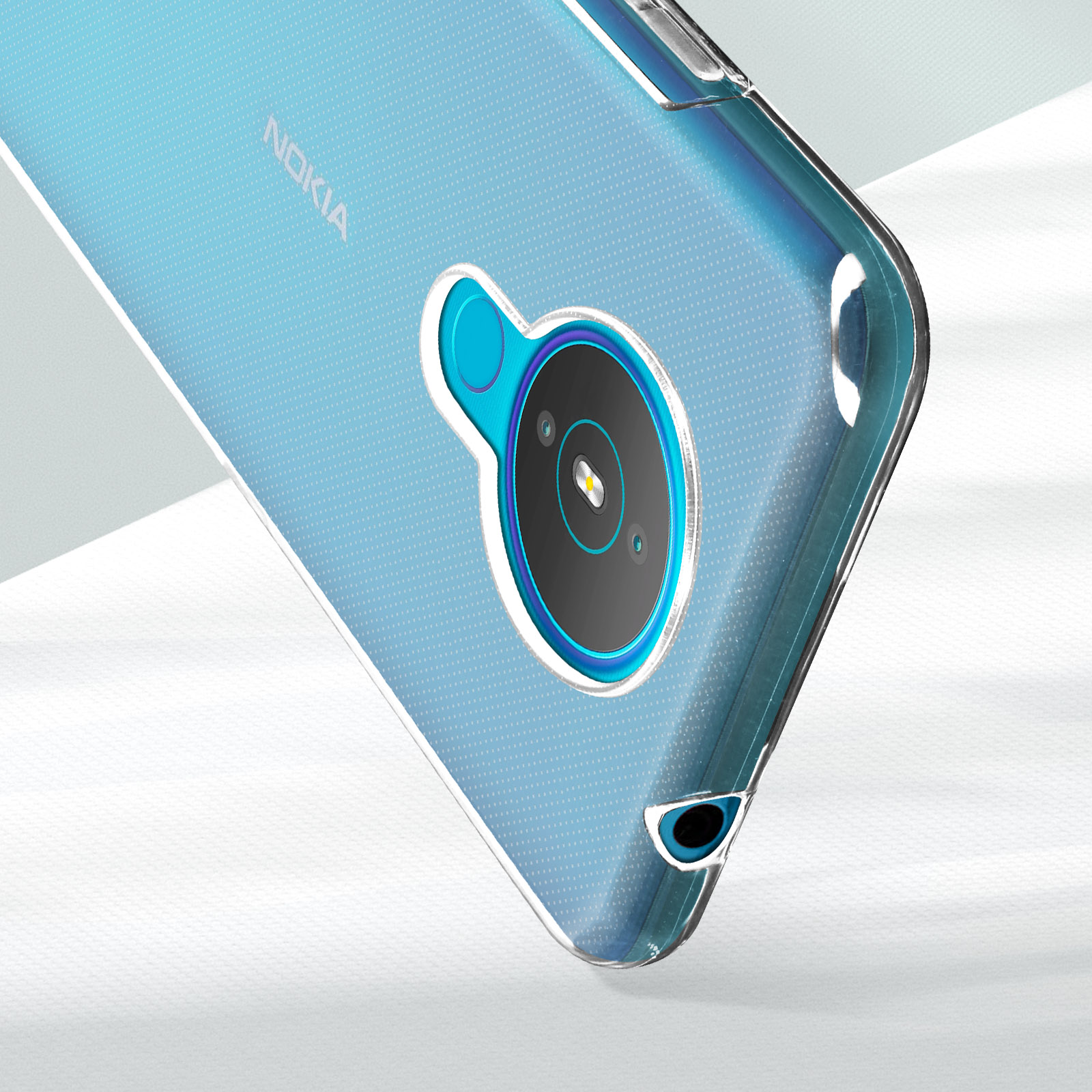 Custodia trasparente con telefono blu, che mostra dettagli della fotocamera e il logo Nokia.